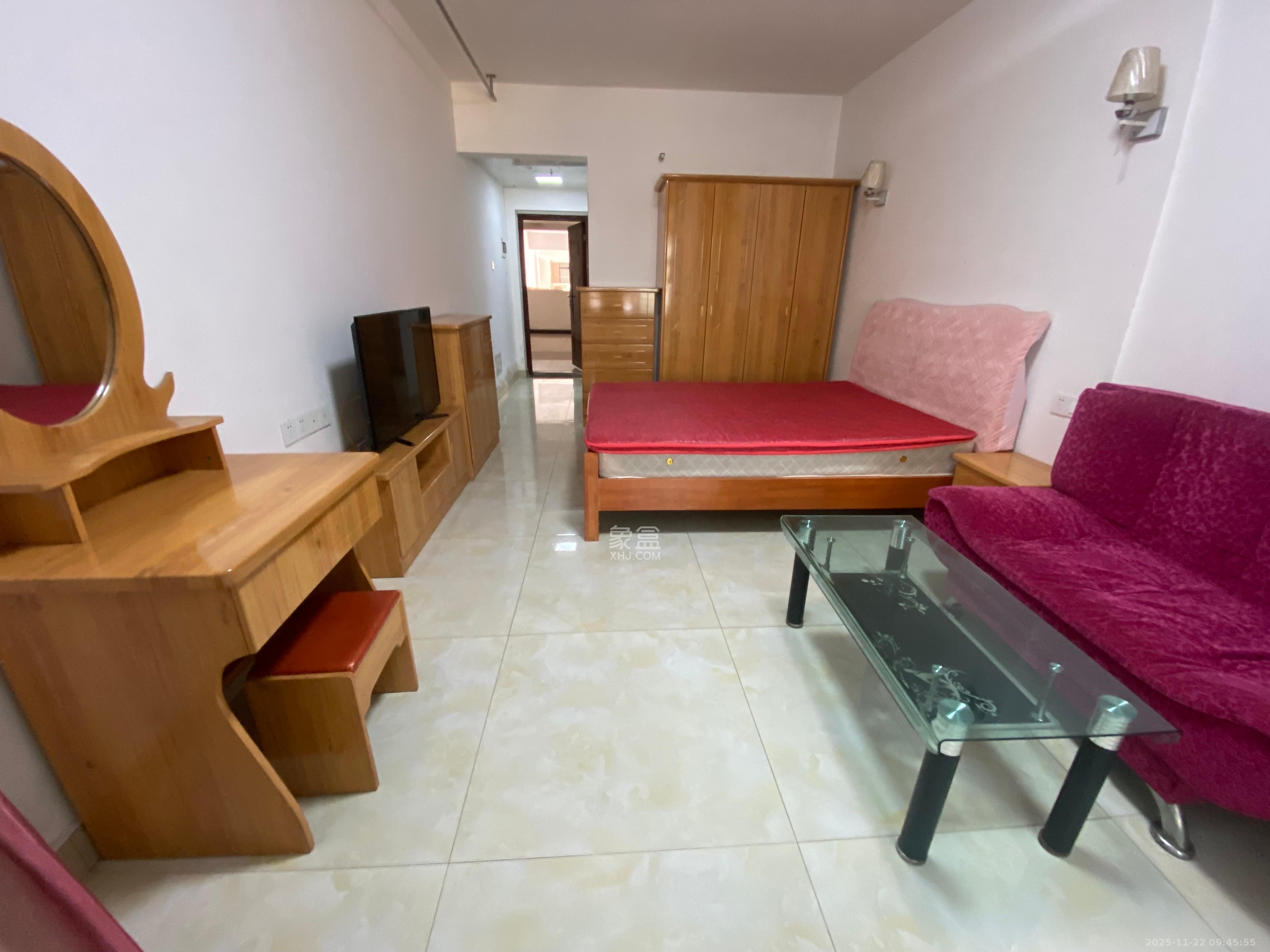 蓝湾国际广场 1室1厅1卫 1400.0元/月 蓝湾国际广场 1室1厅1卫 1400.0元/月室内图