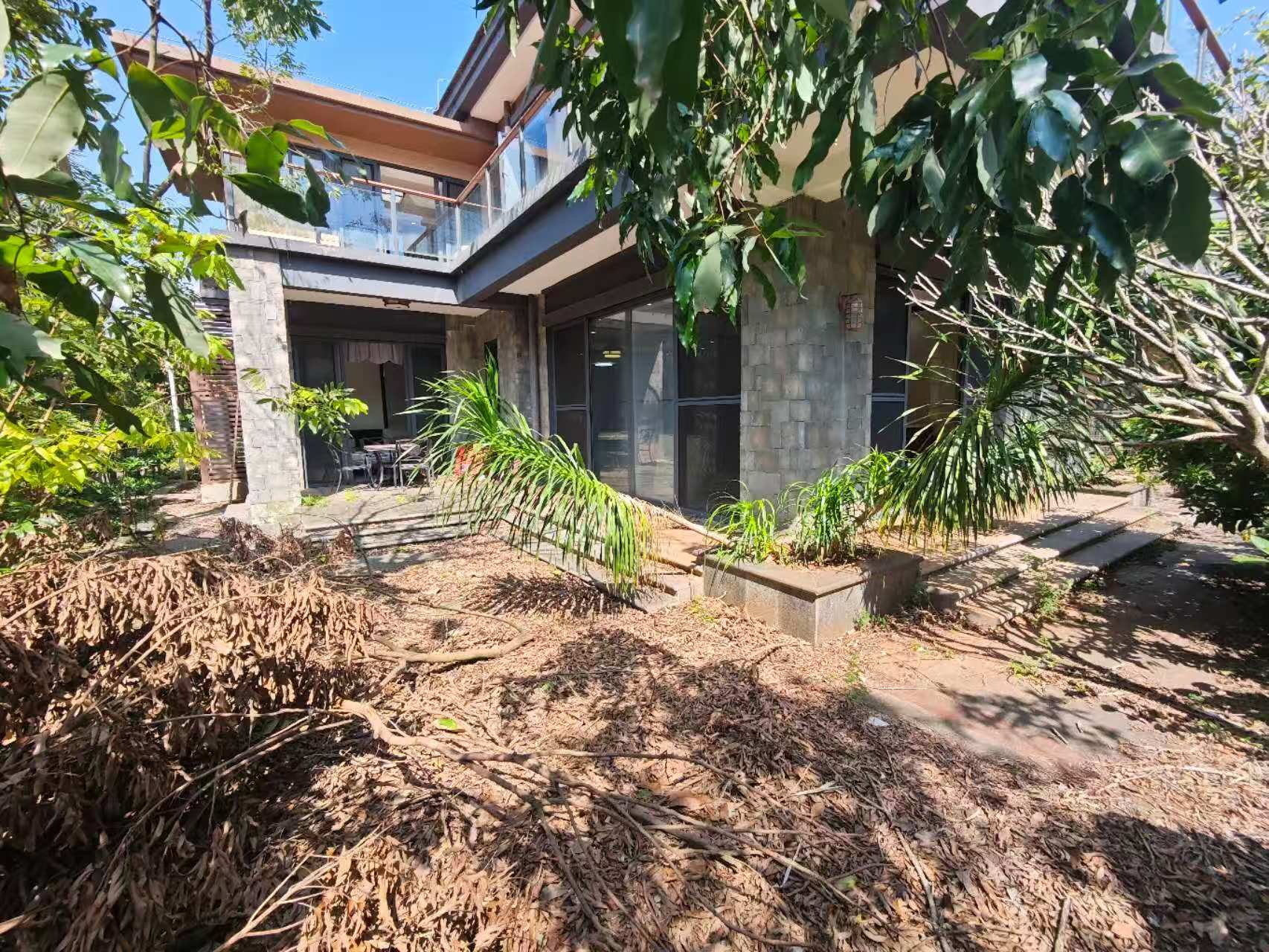 鸿洲江山 5室2厅2卫 15000.0元/月 鸿洲江山 5室2厅2卫 15000.0元/月室内图