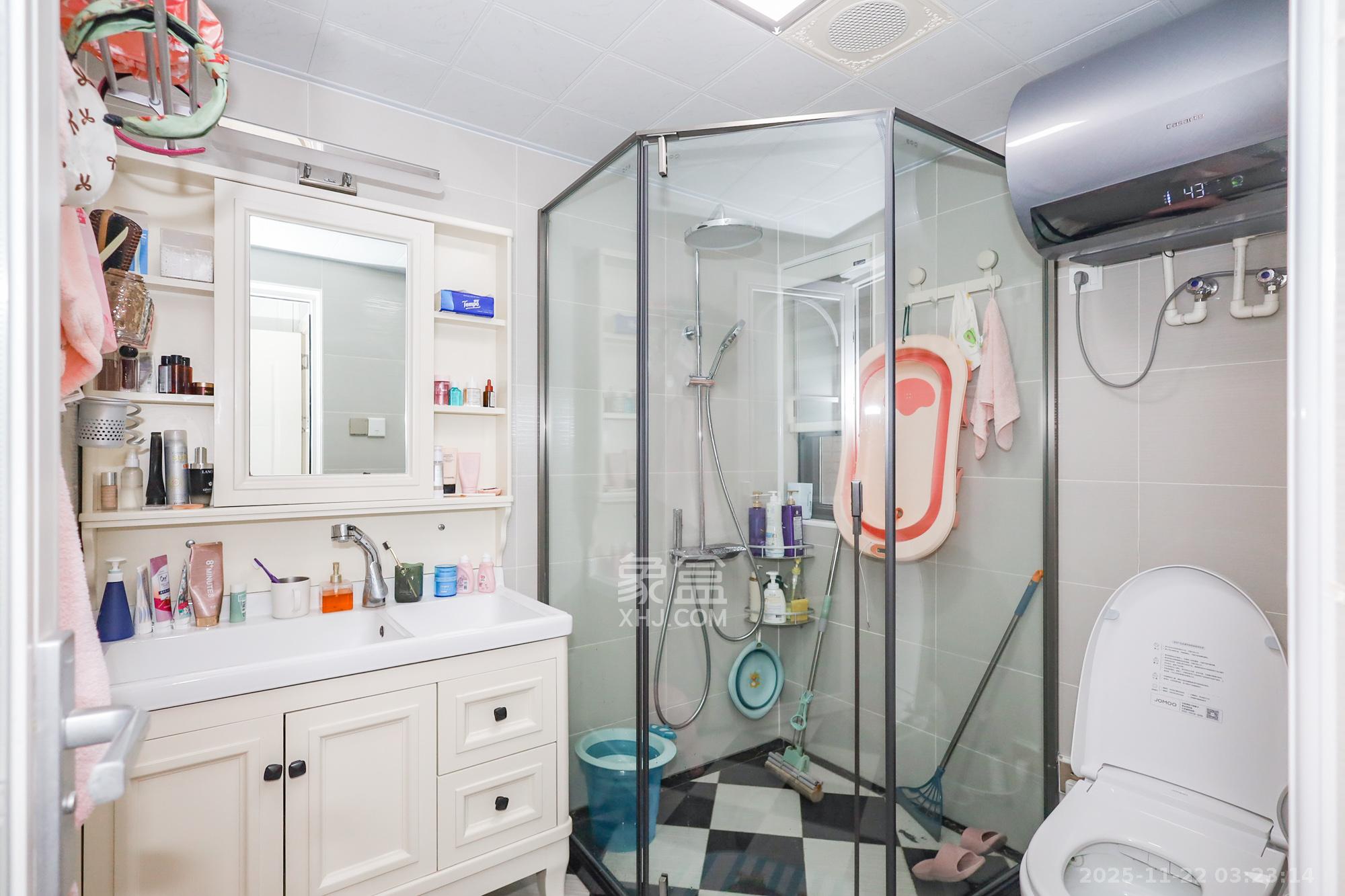 八方小区B区 1室0厅0卫 450.0万 八方小区B区 1室0厅0卫 450.0万卫生间