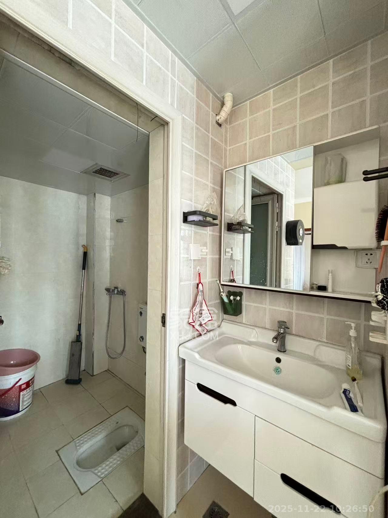 泰禹家园（彩云之翼家园一期、二期、三期）  1室1厅1卫    1700.0元/月室内图