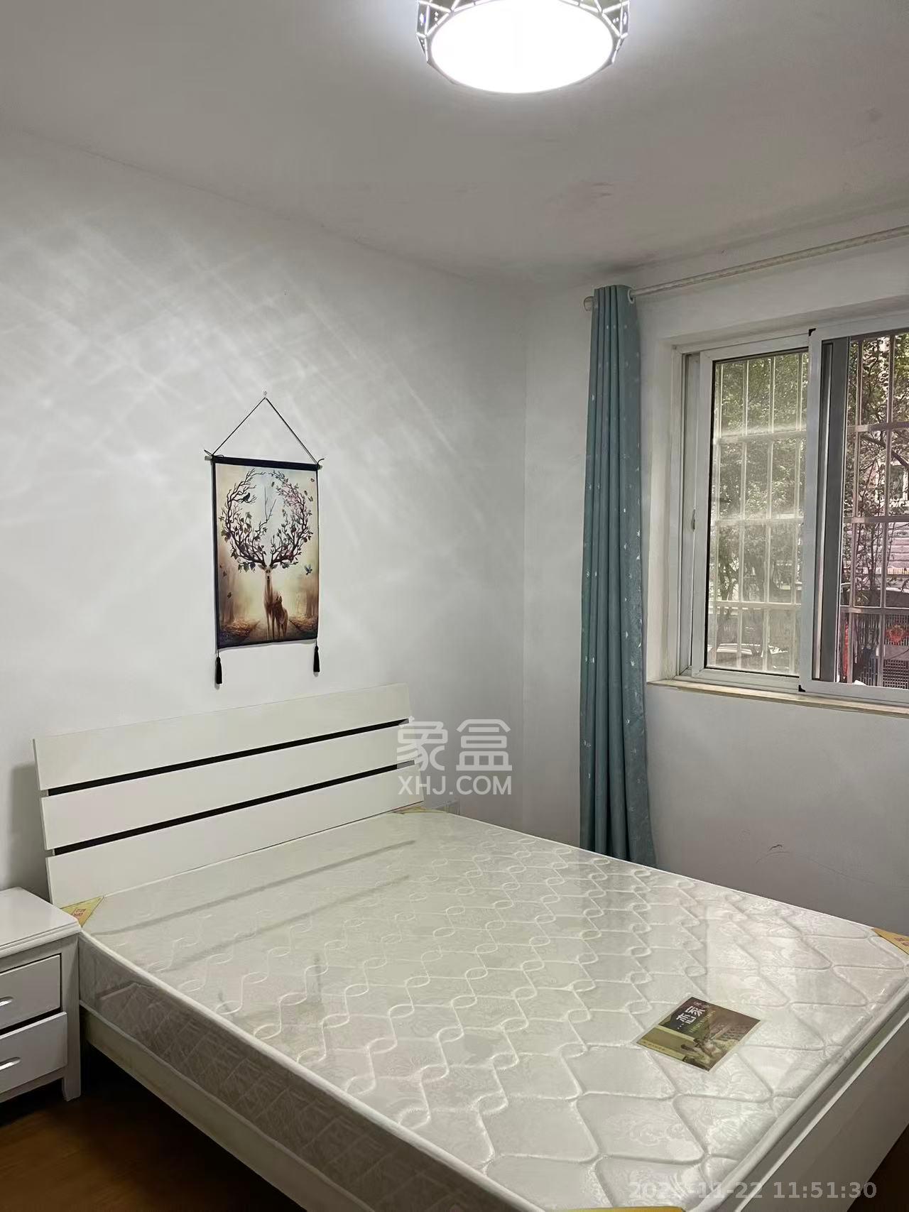 绿洲景芳  3室2厅1卫    2200.0元/月室内图