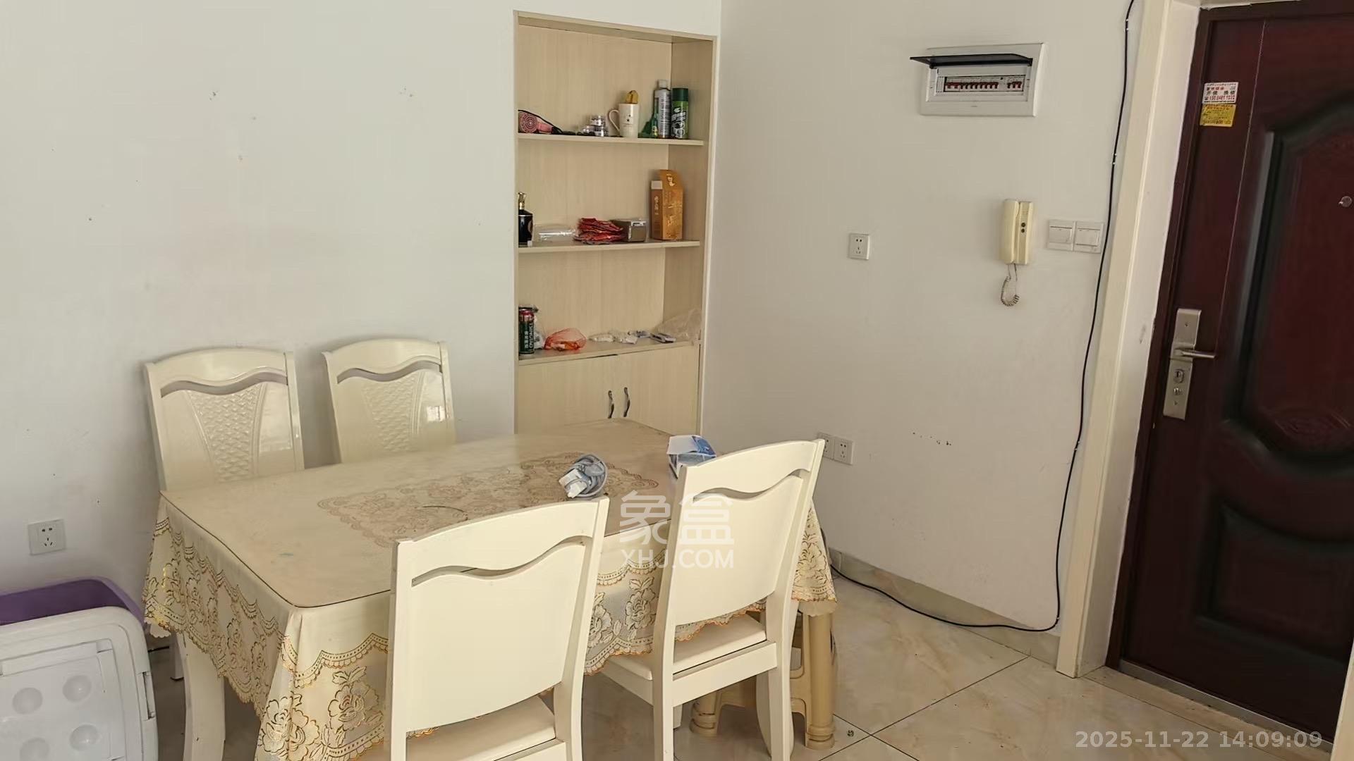 黑石安置小区(铭安安置小区) 3室1厅1卫 2000.0元/月 黑石安置小区(铭安安置小区) 3室1厅1卫 2000.0元/月室内图