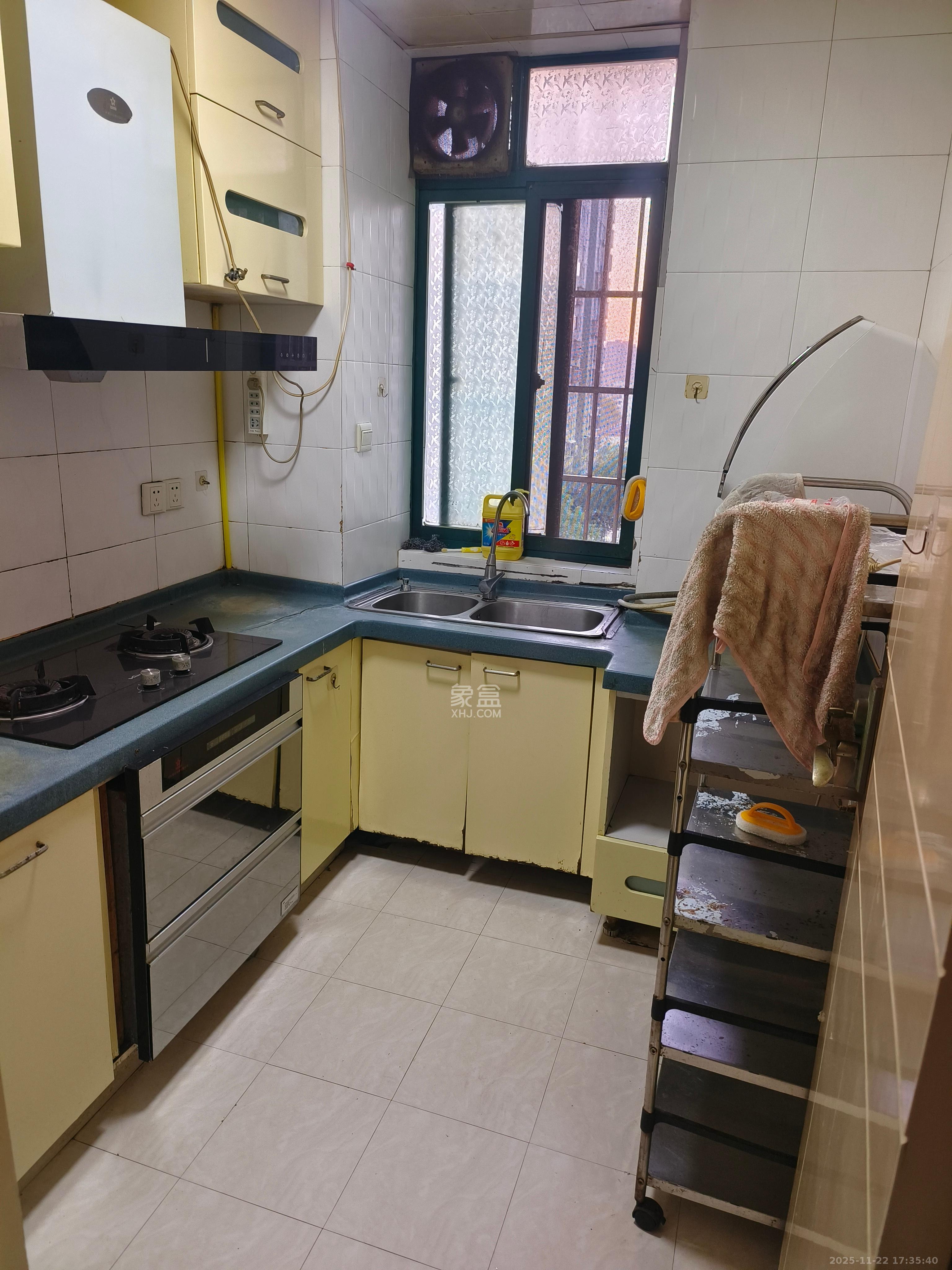 华盛家园 3室2厅2卫 1900.0元/月 华盛家园 3室2厅2卫 1900.0元/月室内图