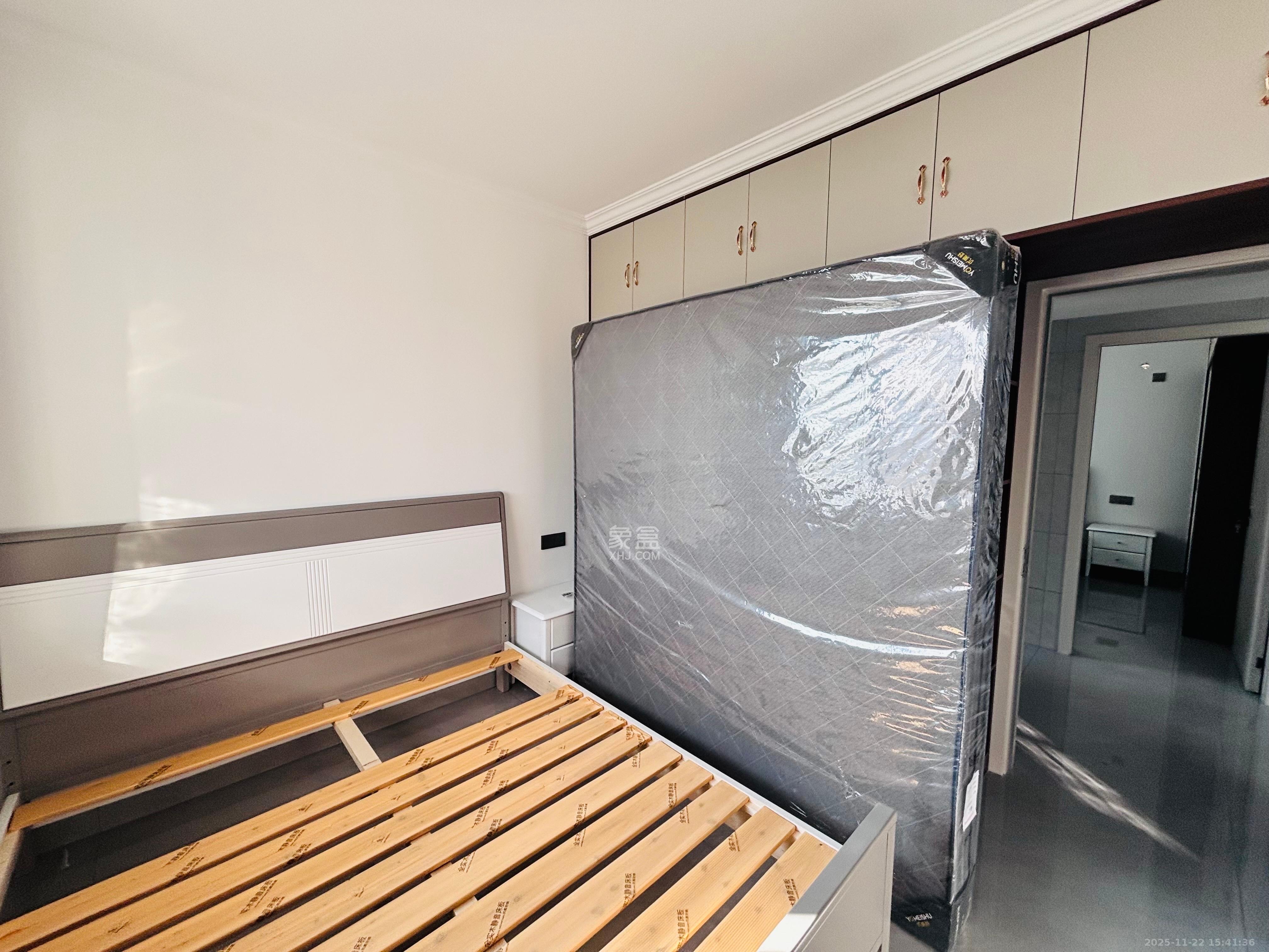 和景家园二期  2室2厅1卫    1880.0元/月室内图