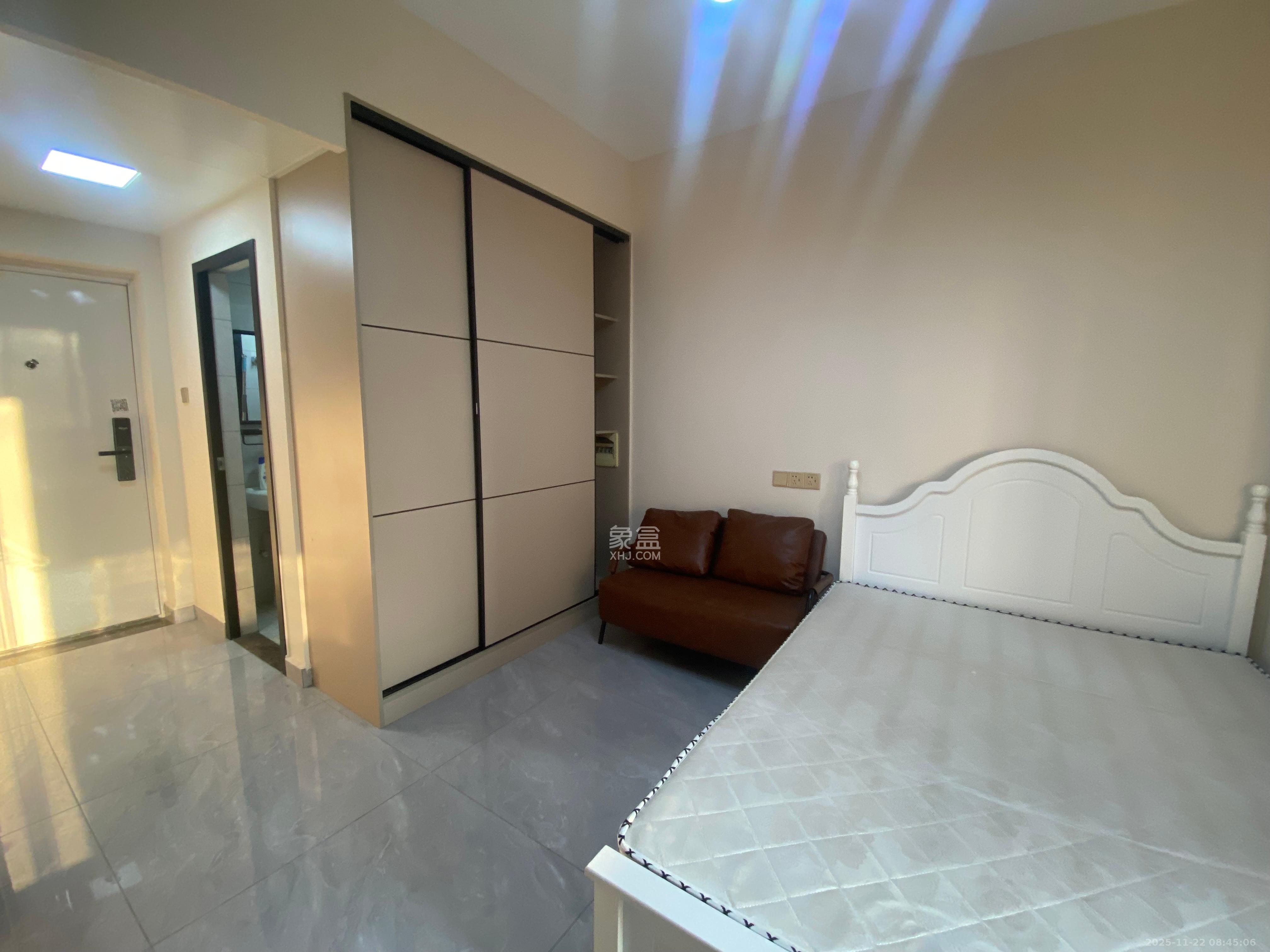 壹廷中央府院（福地花园）  1室1厅1卫    1600.0元/月