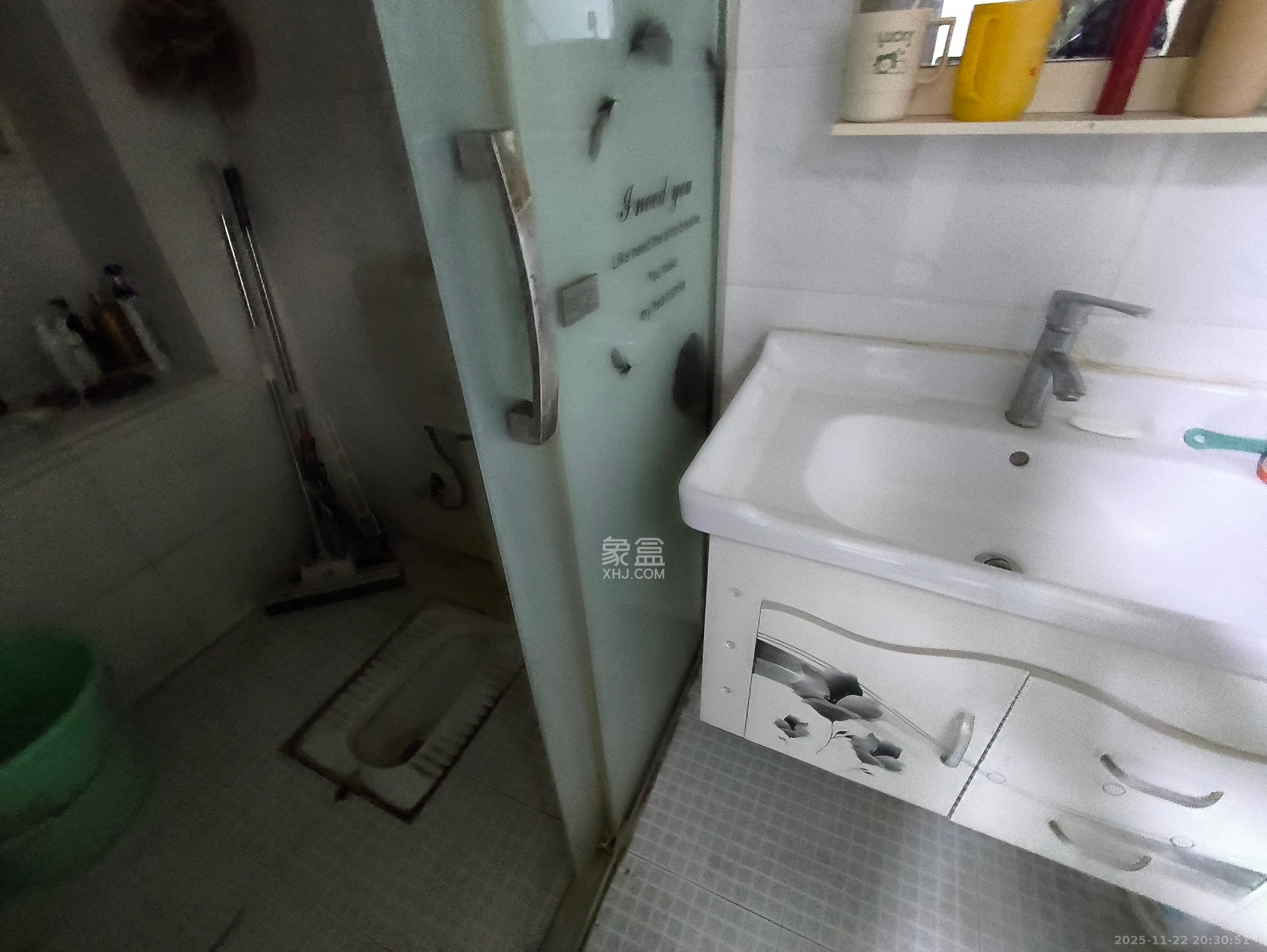 阿弥岭一二片 2室1厅1卫 1400.0元/月 阿弥岭一二片 2室1厅1卫 1400.0元/月室内图