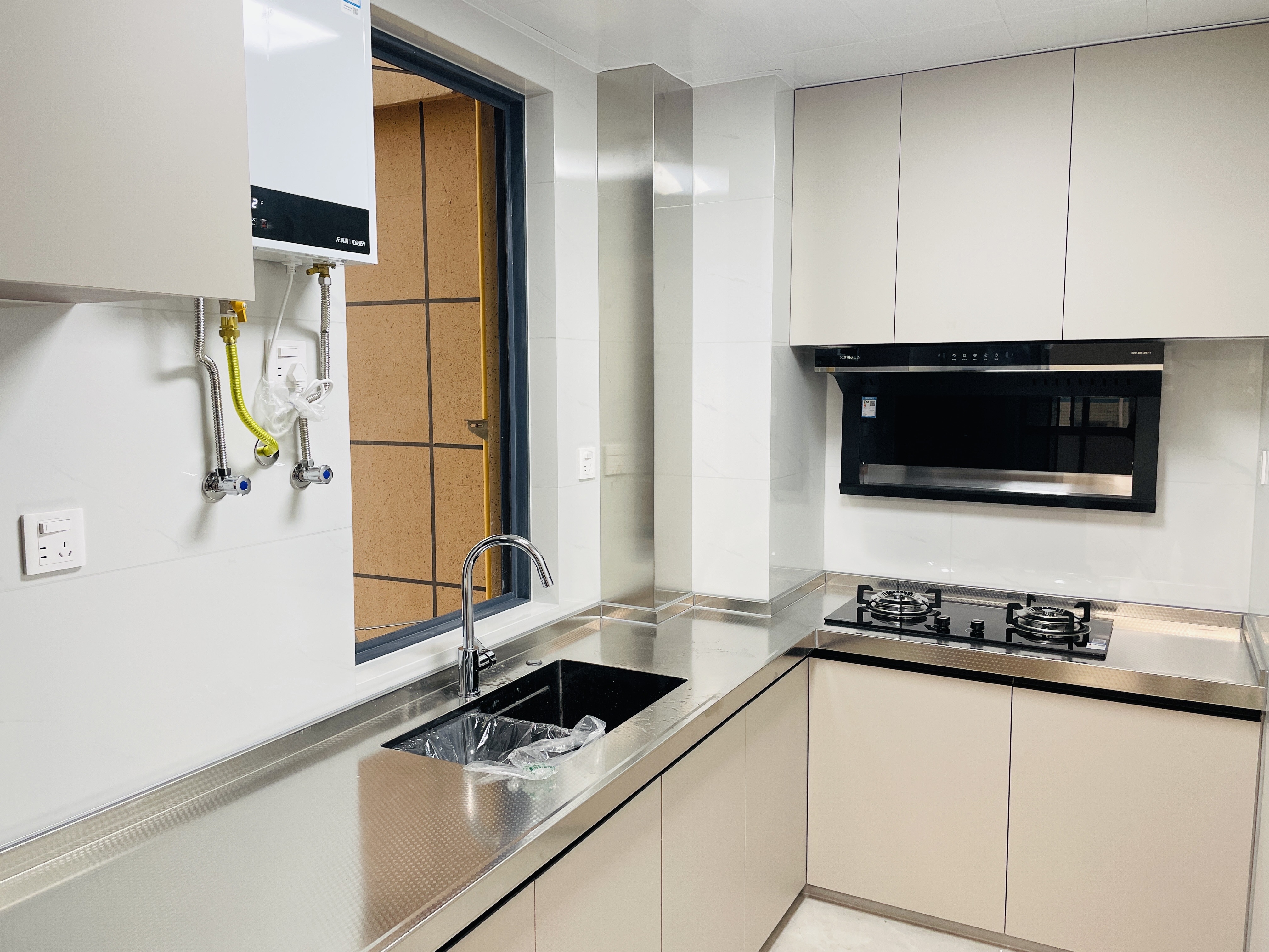 金石蓉园 2室2厅1卫 2600.0元/月 金石蓉园 2室2厅1卫 2600.0元/月户型图