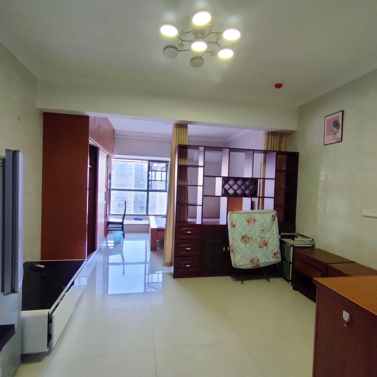 南苑上和二期  1室1厅1卫    1100.0元/月