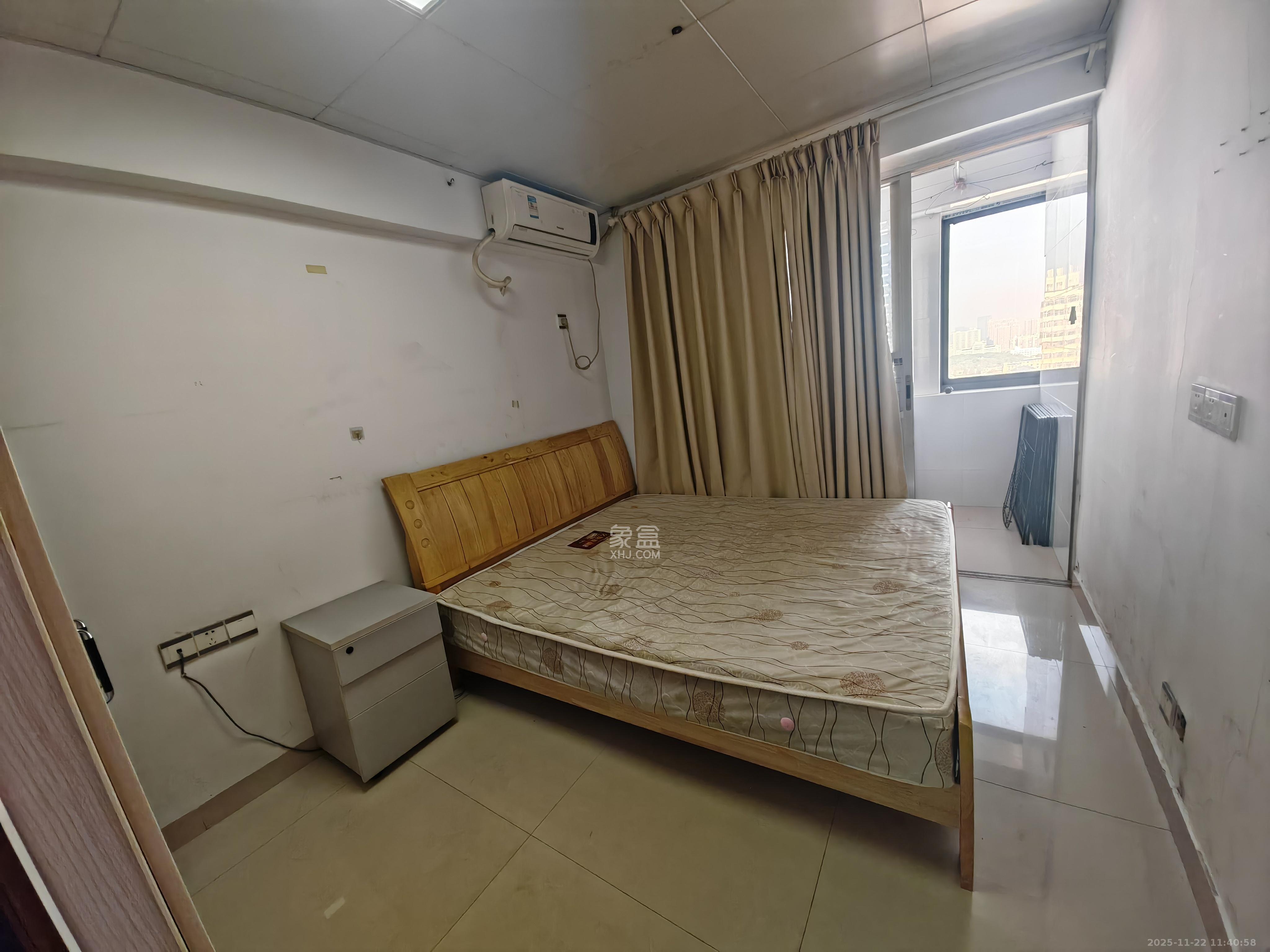 东方芙蓉  2室2厅1卫    1500.0元/月室内图