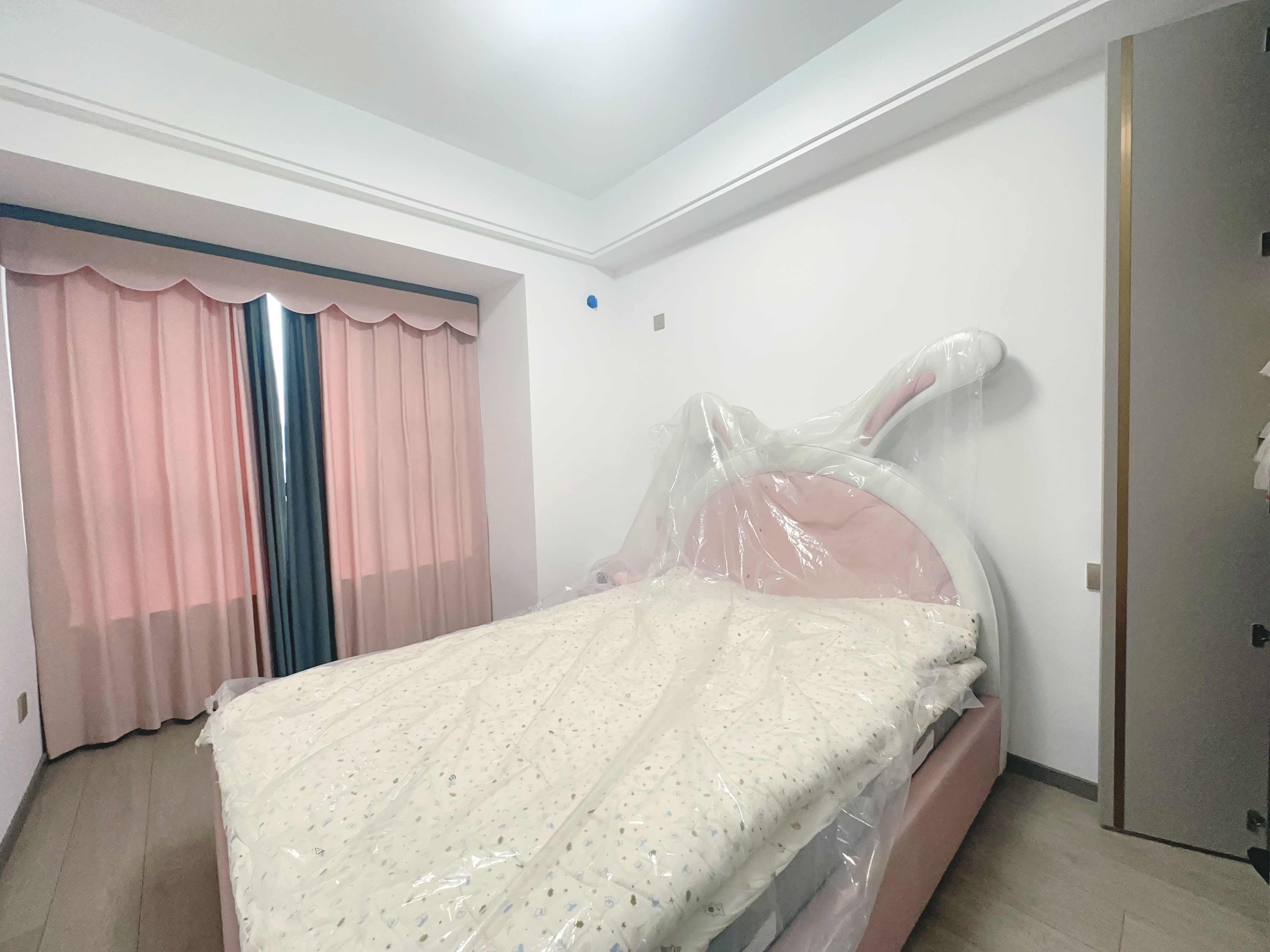 东宸江山里 4室2厅2卫 3000.0元/月 东宸江山里 4室2厅2卫 3000.0元/月室内图