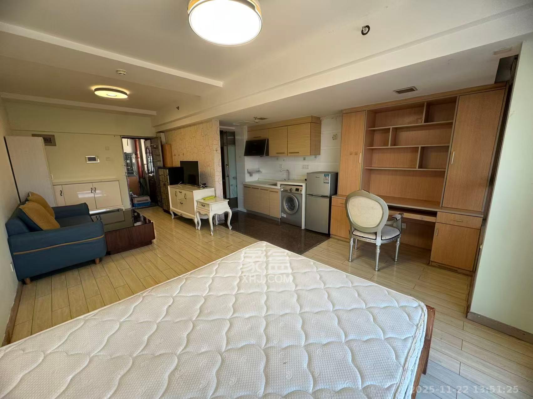 中信文化广场(中信新城二期) 1室1厅1卫 1100.0元/月 中信文化广场(中信新城二期) 1室1厅1卫 1100.0元/月室内图