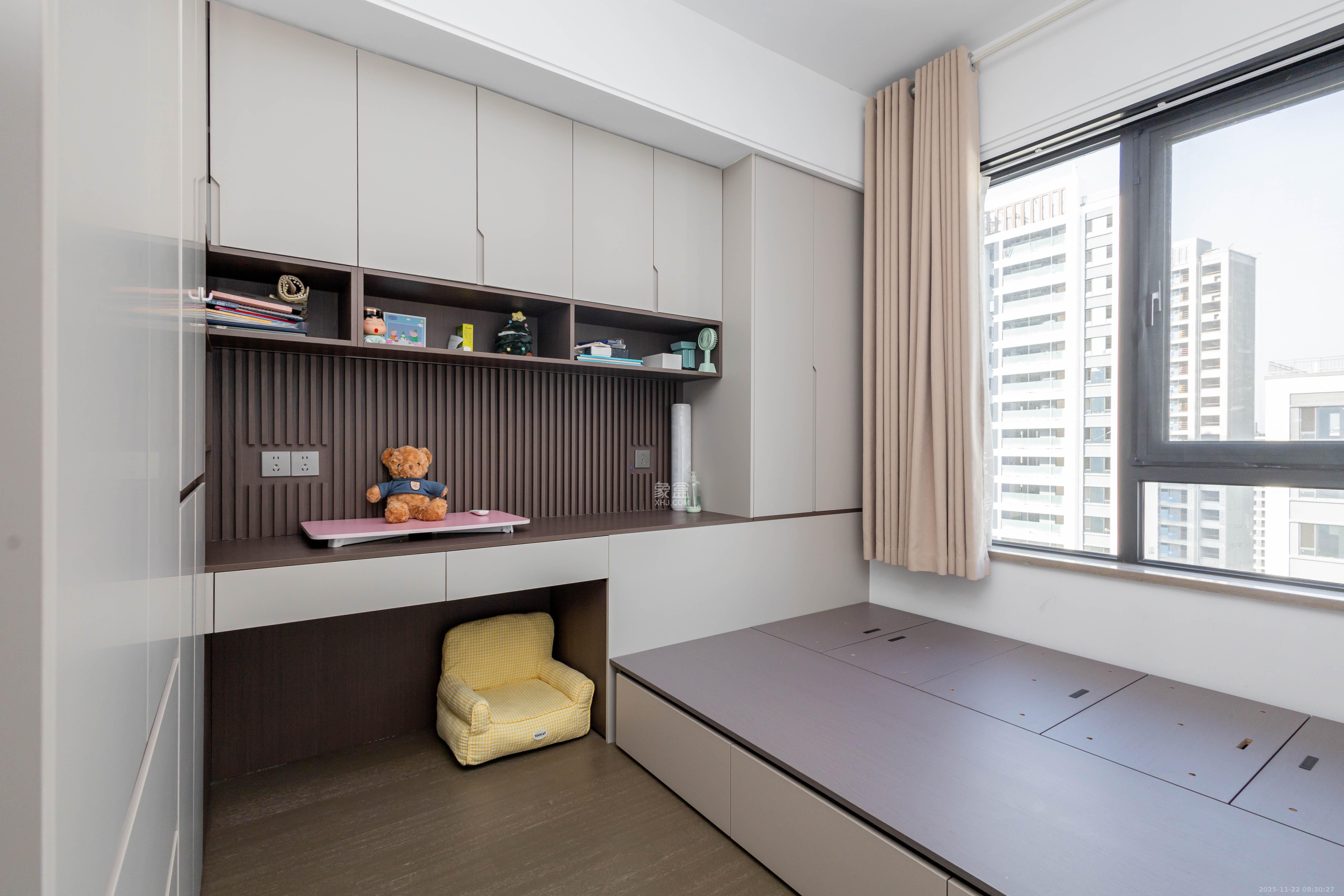 龙湖天璞 4室2厅2卫 8800.0元/月 龙湖天璞 4室2厅2卫 8800.0元/月室内图