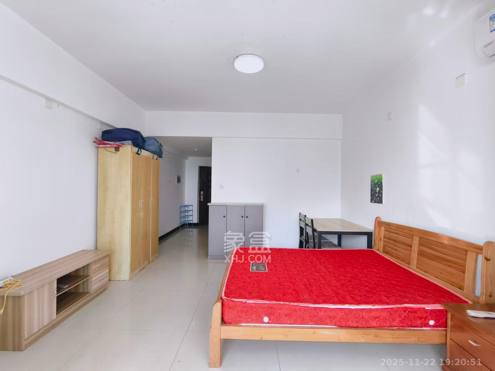 青青家园 2室1厅1卫 2000.0元/月 青青家园 2室1厅1卫 2000.0元/月室内图