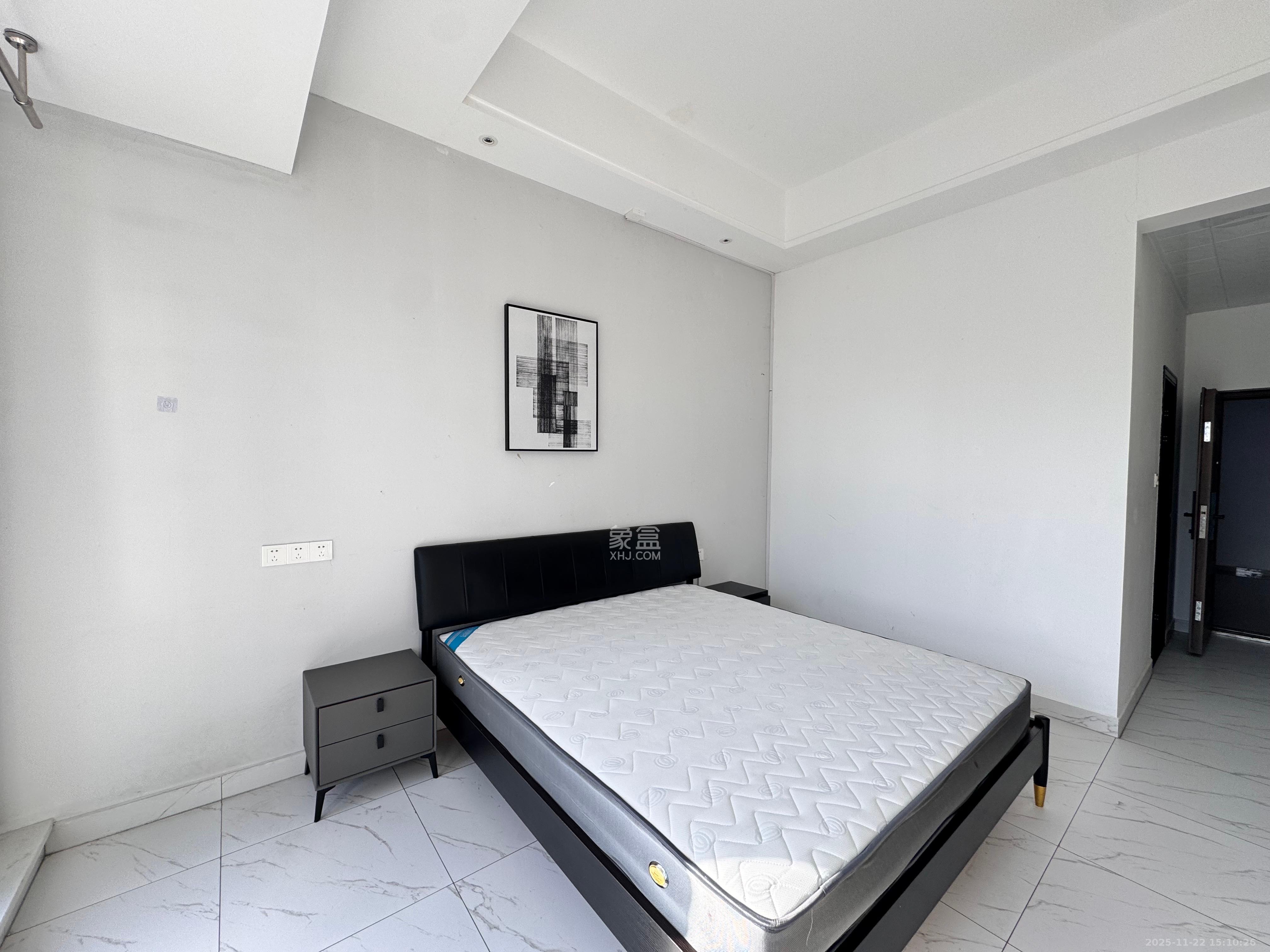 奥克斯滨仕花园(奥克斯洋湖广场/奥克斯中心) 1室0厅0卫 1500.0元/月 奥克斯滨仕花园(奥克斯洋湖广场/奥克斯中心) 1室0厅0卫 1500.0元/月室内图