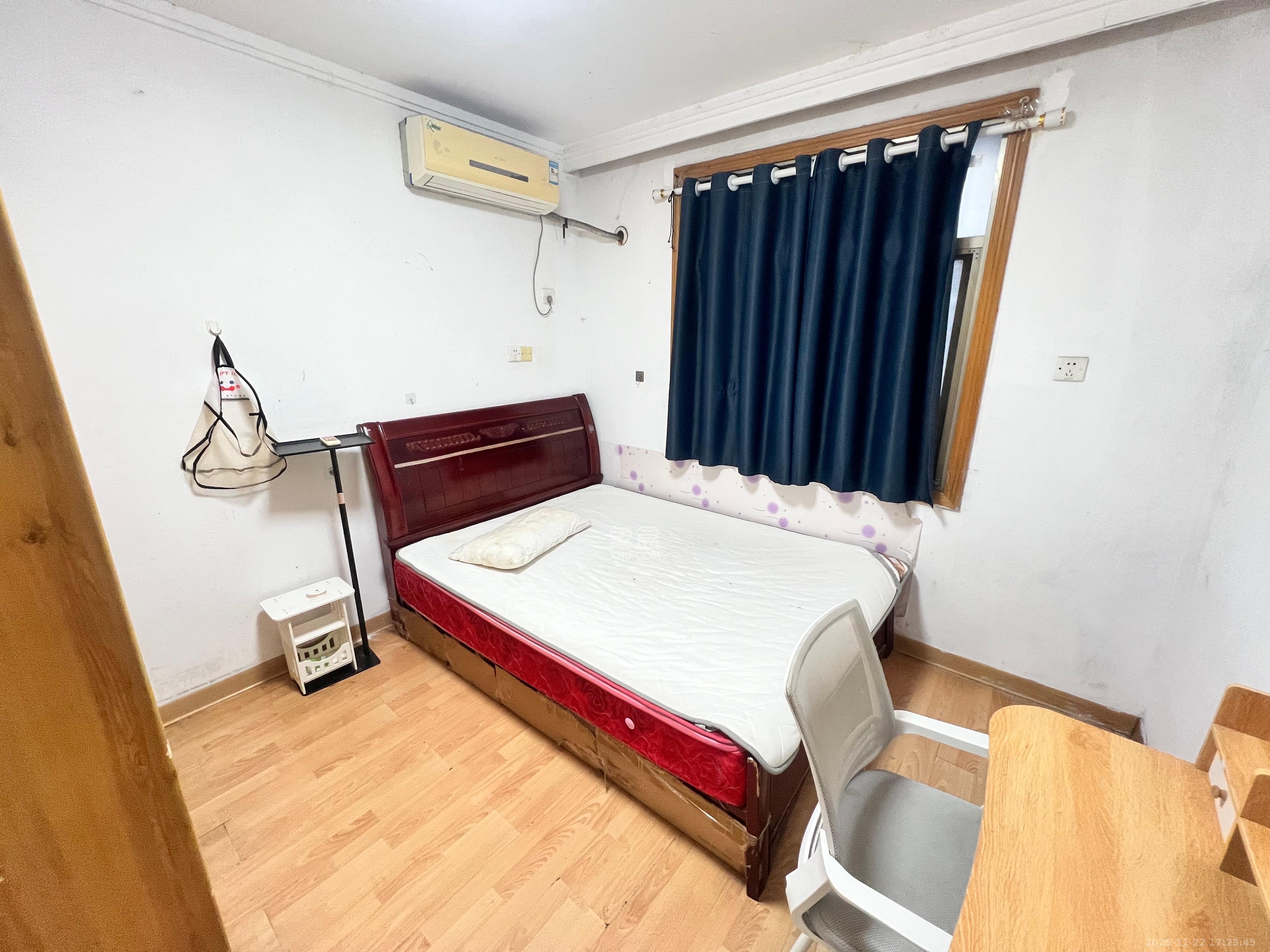 青山祠社区 1室0厅0卫 1400.0元/月 青山祠社区 1室0厅0卫 1400.0元/月室内图