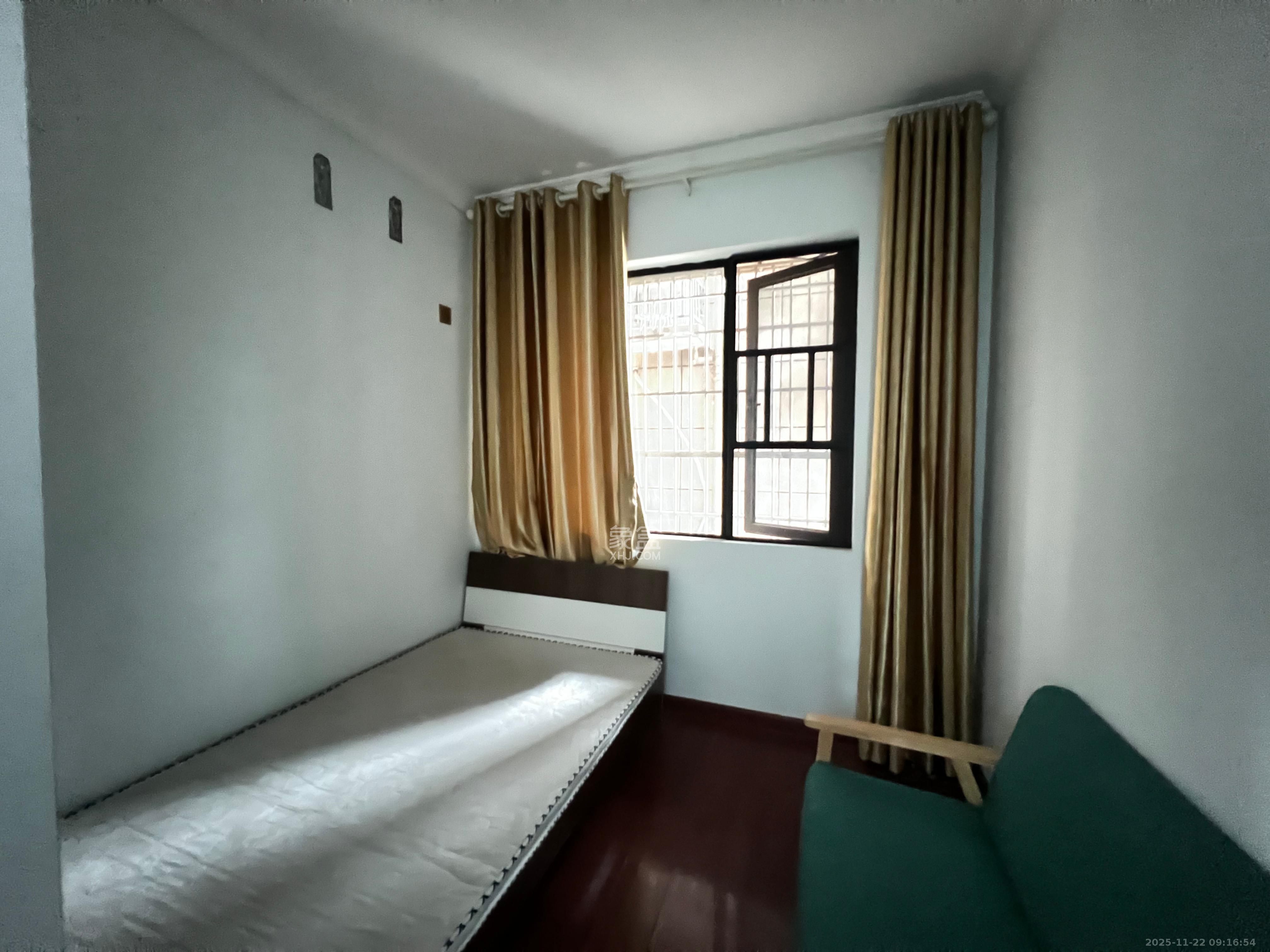 湘腾琴岛 3室2厅2卫 3300.0元/月 湘腾琴岛 3室2厅2卫 3300.0元/月室内图