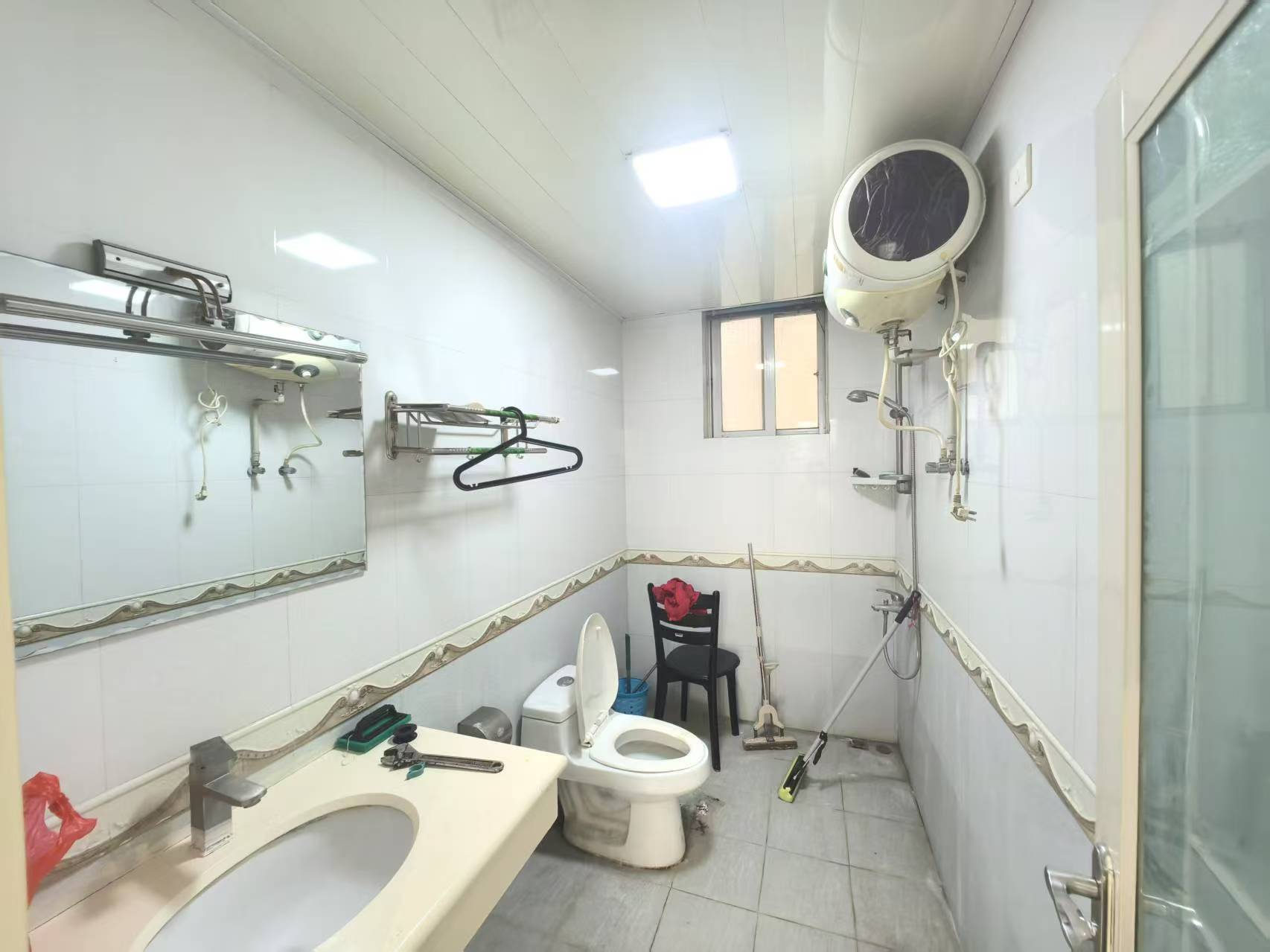 金域湾畔 3室2厅2卫 3300.0元/月 金域湾畔 3室2厅2卫 3300.0元/月室内图