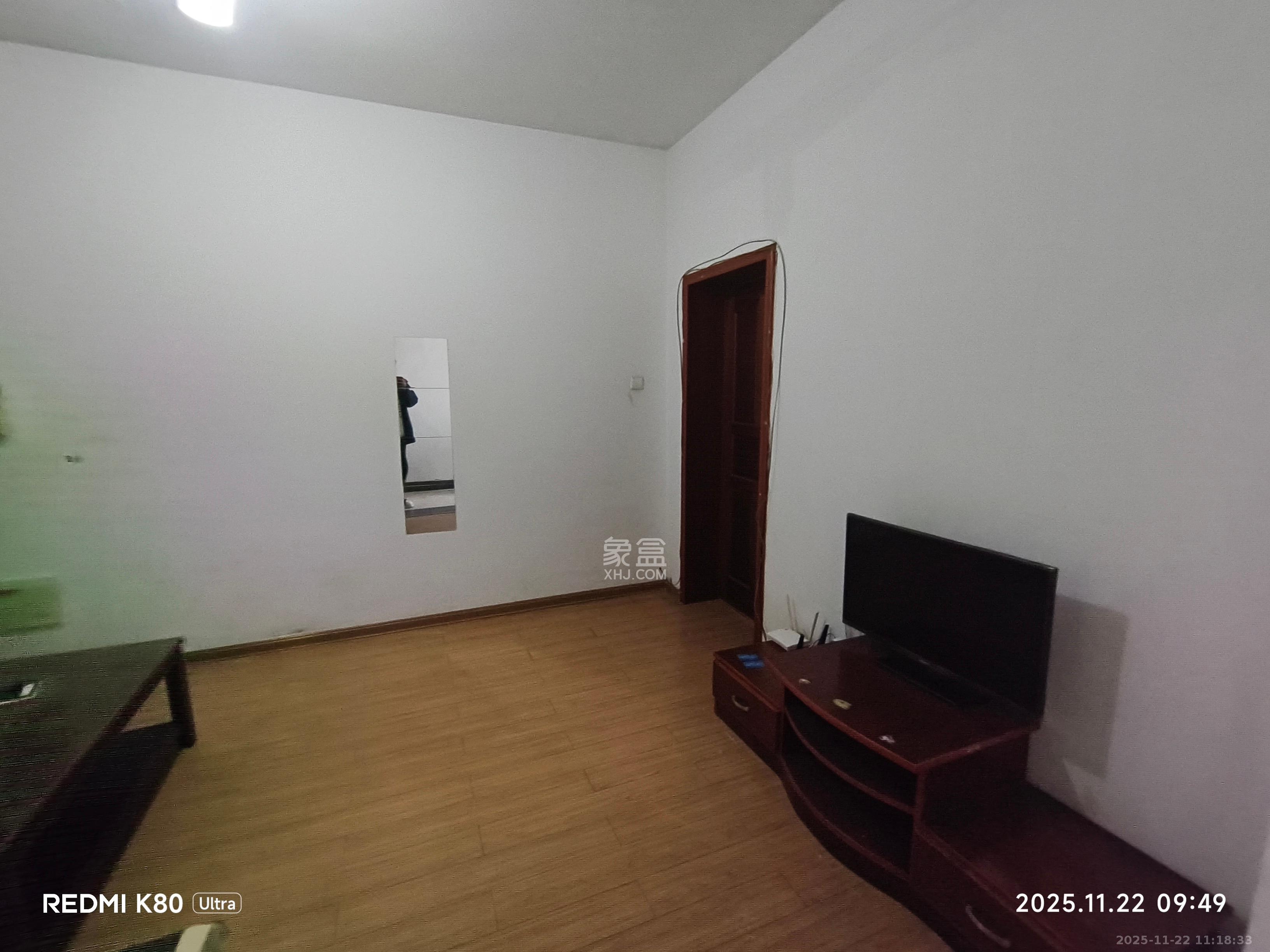 红区抽屉 1室1厅1卫 1300.0元/月 红区抽屉 1室1厅1卫 1300.0元/月室内图