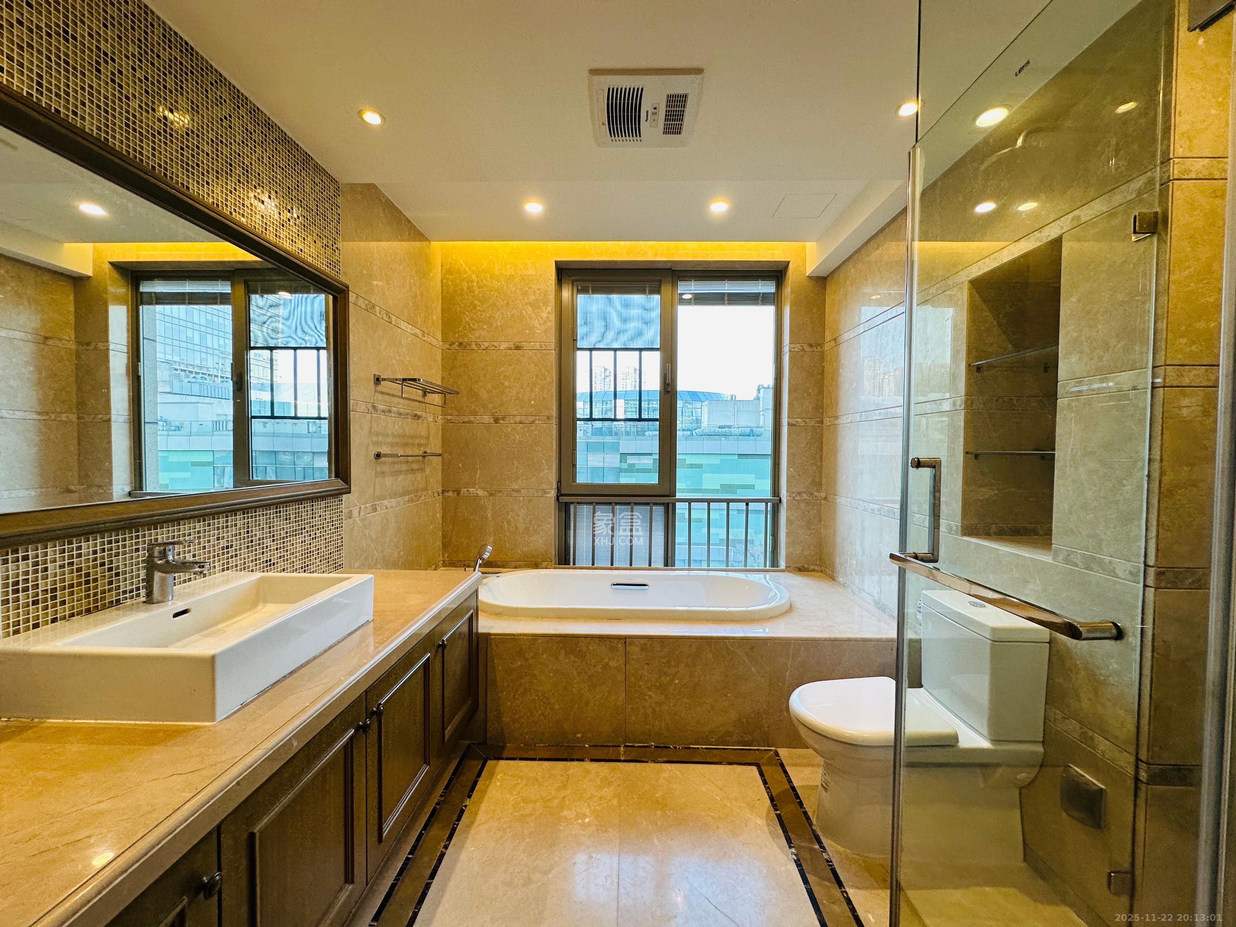 梅溪湖金茂府(金茂广场)(金茂览秀城) 5室2厅4卫 13000.0元/月 梅溪湖金茂府(金茂广场)(金茂览秀城) 5室2厅4卫 13000.0元/月室内图