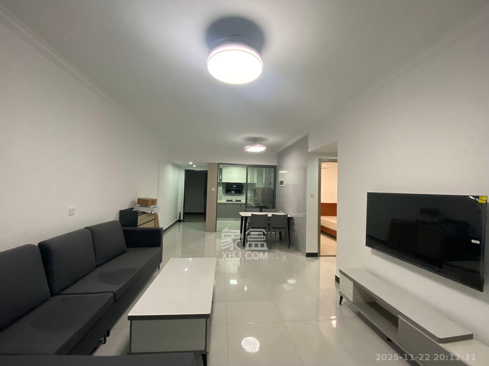 和景家园二期  2室1厅1卫    1800.0元/月室内图