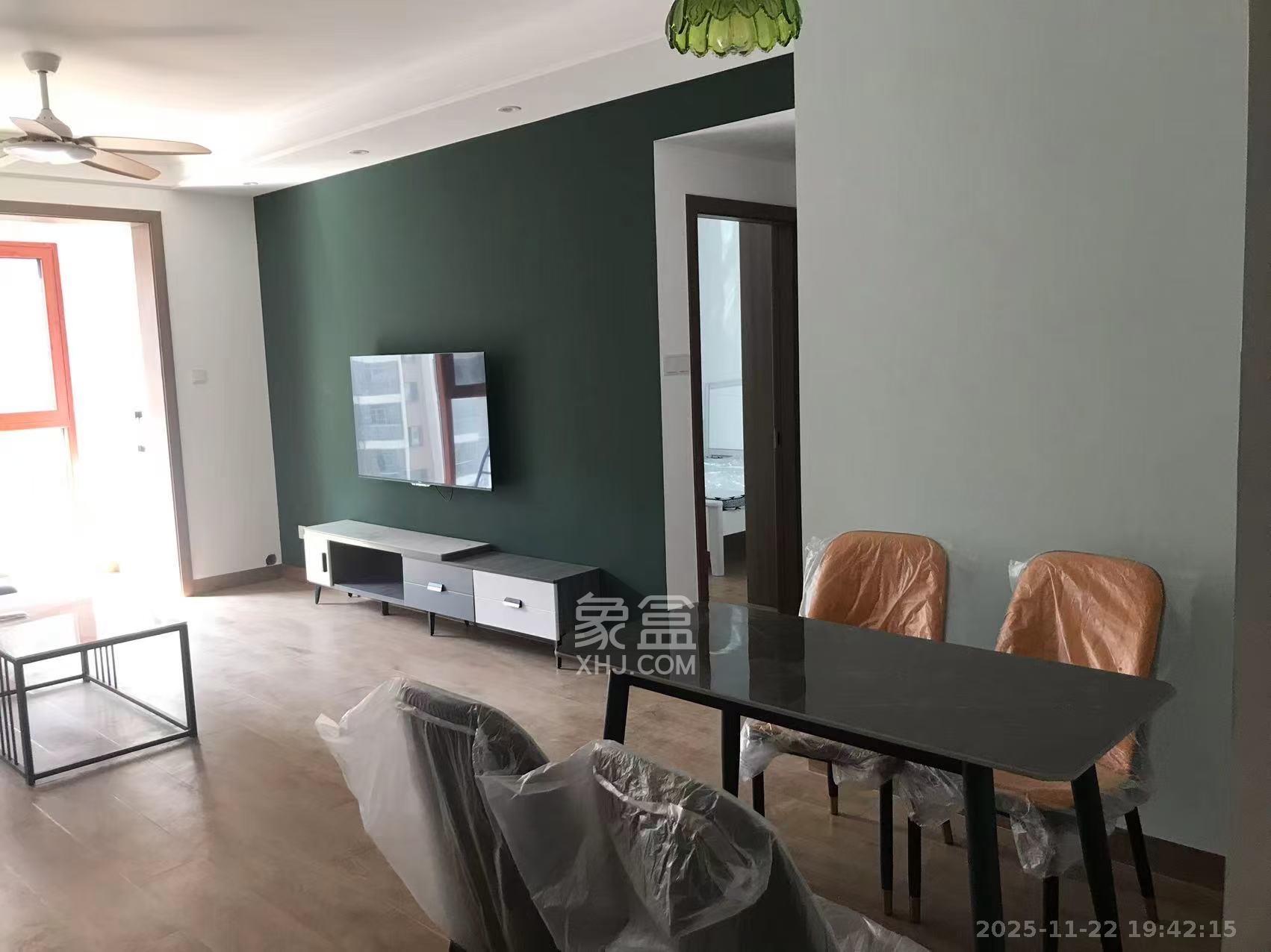 山水新城 2室2厅1卫 1900.0元/月 山水新城 2室2厅1卫 1900.0元/月室内图