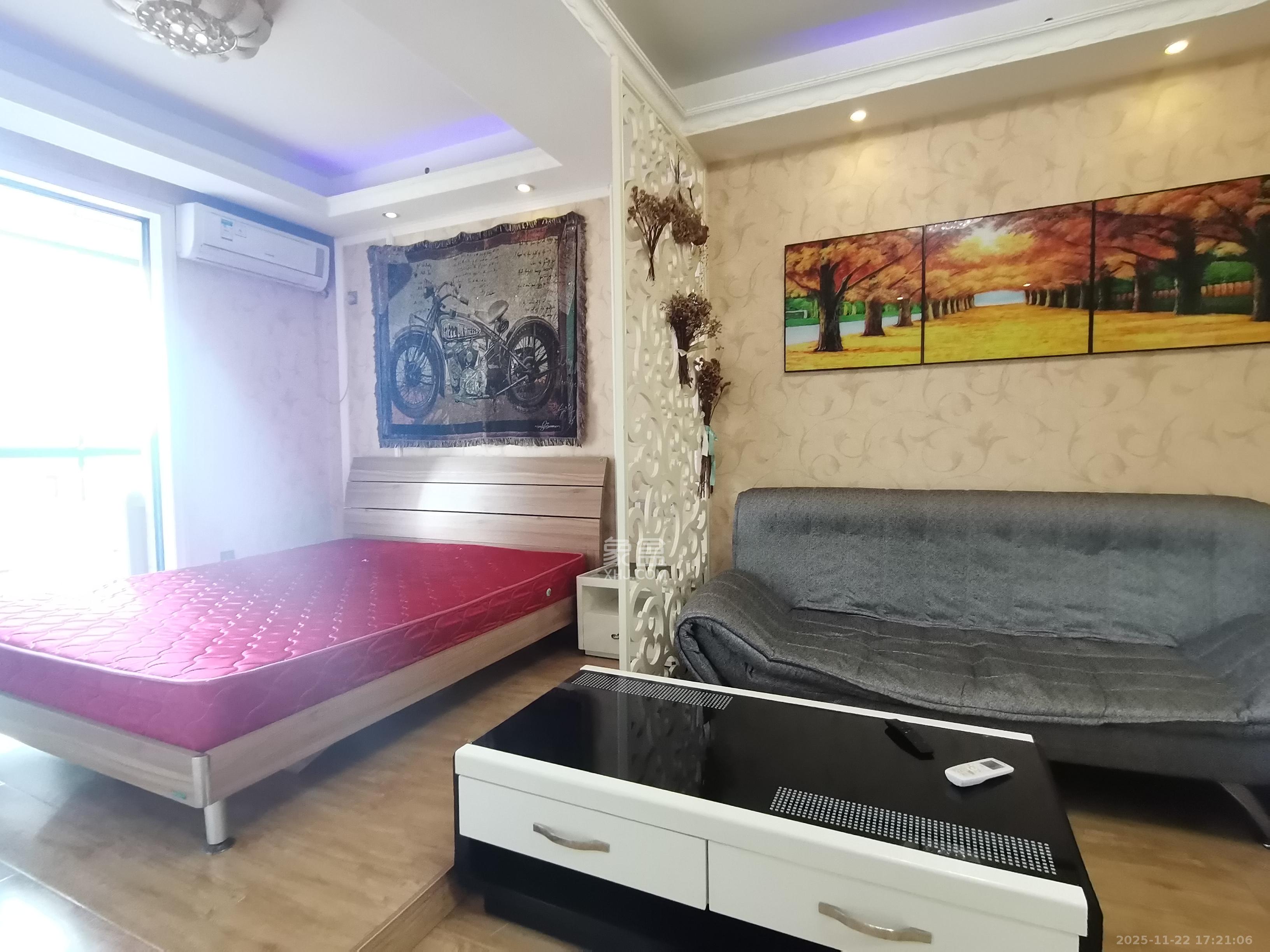 尊邸华庭 1室1厅1卫 1500.0元/月 尊邸华庭 1室1厅1卫 1500.0元/月室内图