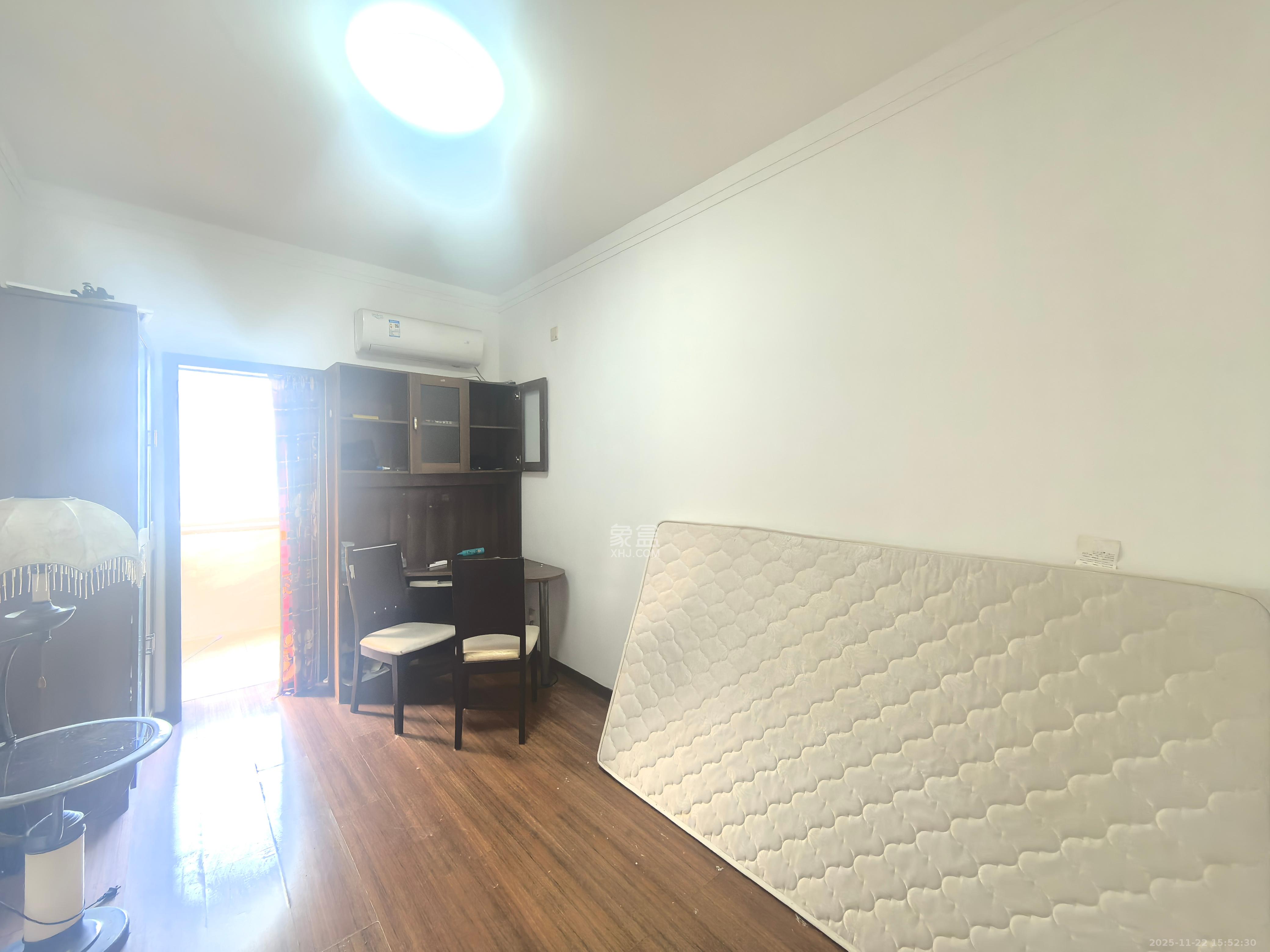 杏林小区 3室2厅1卫 2000.0元/月 杏林小区 3室2厅1卫 2000.0元/月室内图