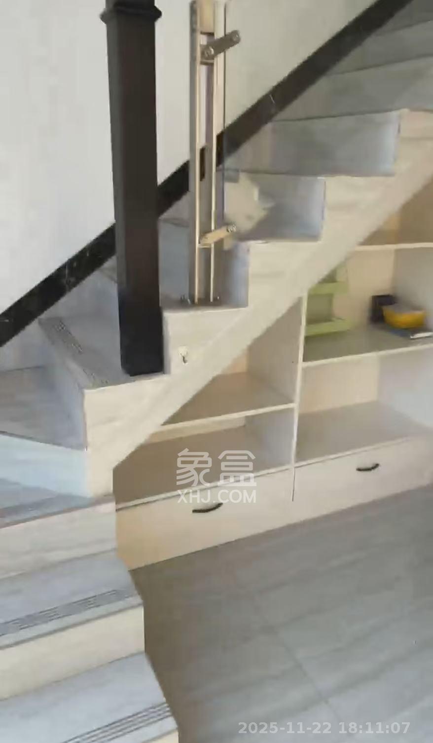 达美美立方 1室1厅1卫 2200.0元/月 达美美立方 1室1厅1卫 2200.0元/月室内图