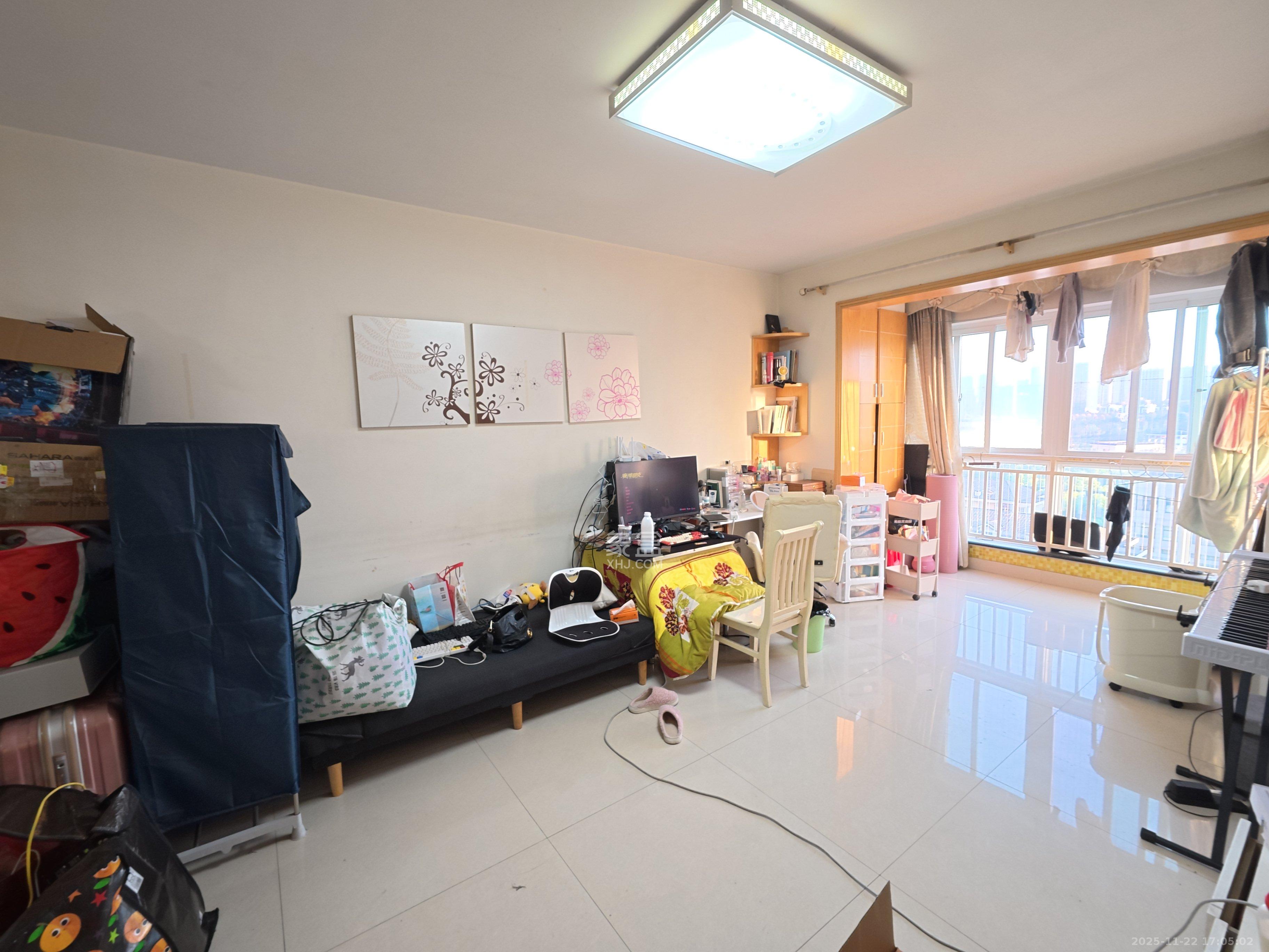 先锋水韵花都 2室1厅1卫 1900.0元/月 先锋水韵花都 2室1厅1卫 1900.0元/月室内图