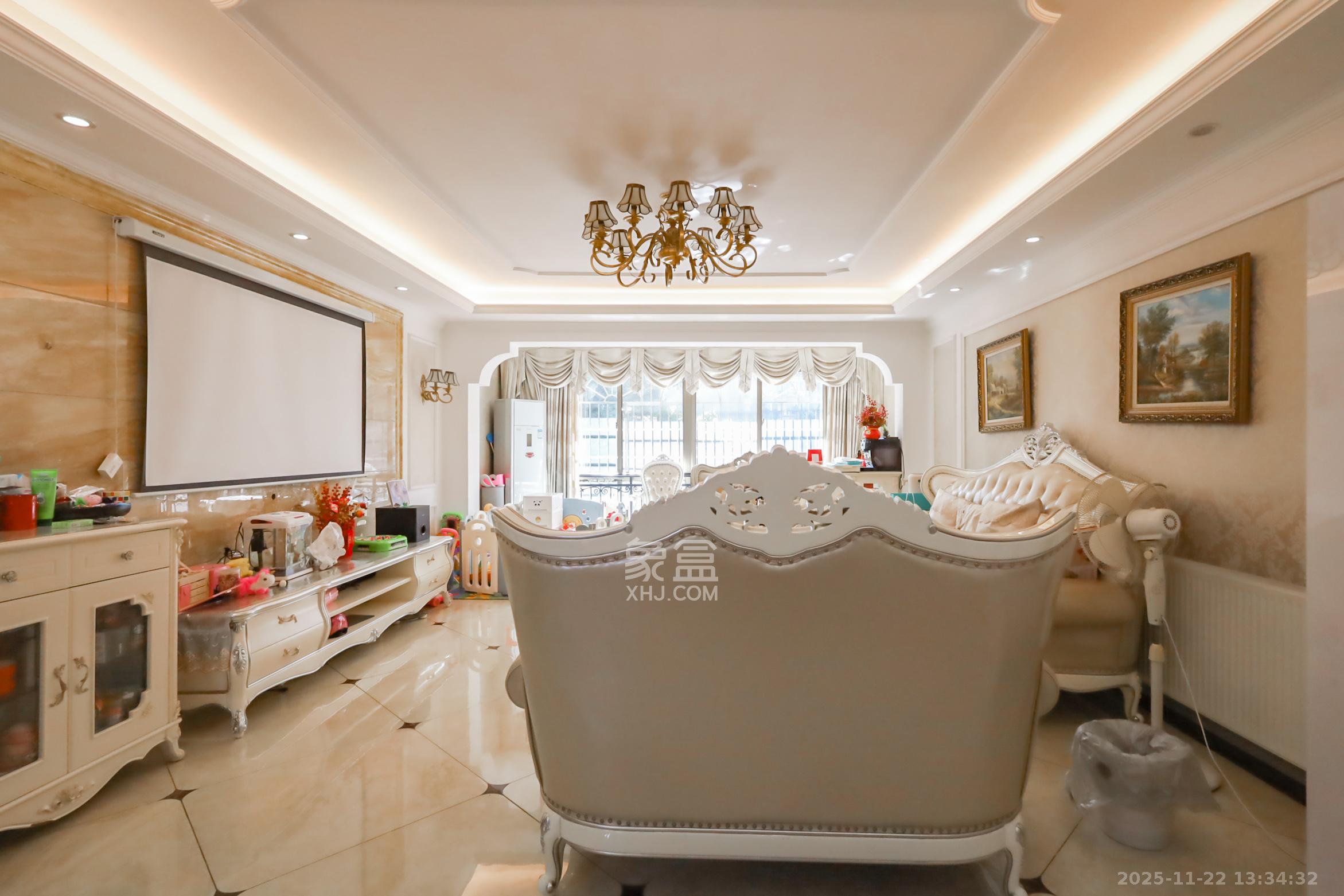 市妇联宿舍 4室2厅2卫 150.0万 市妇联宿舍 4室2厅2卫 150.0万客厅