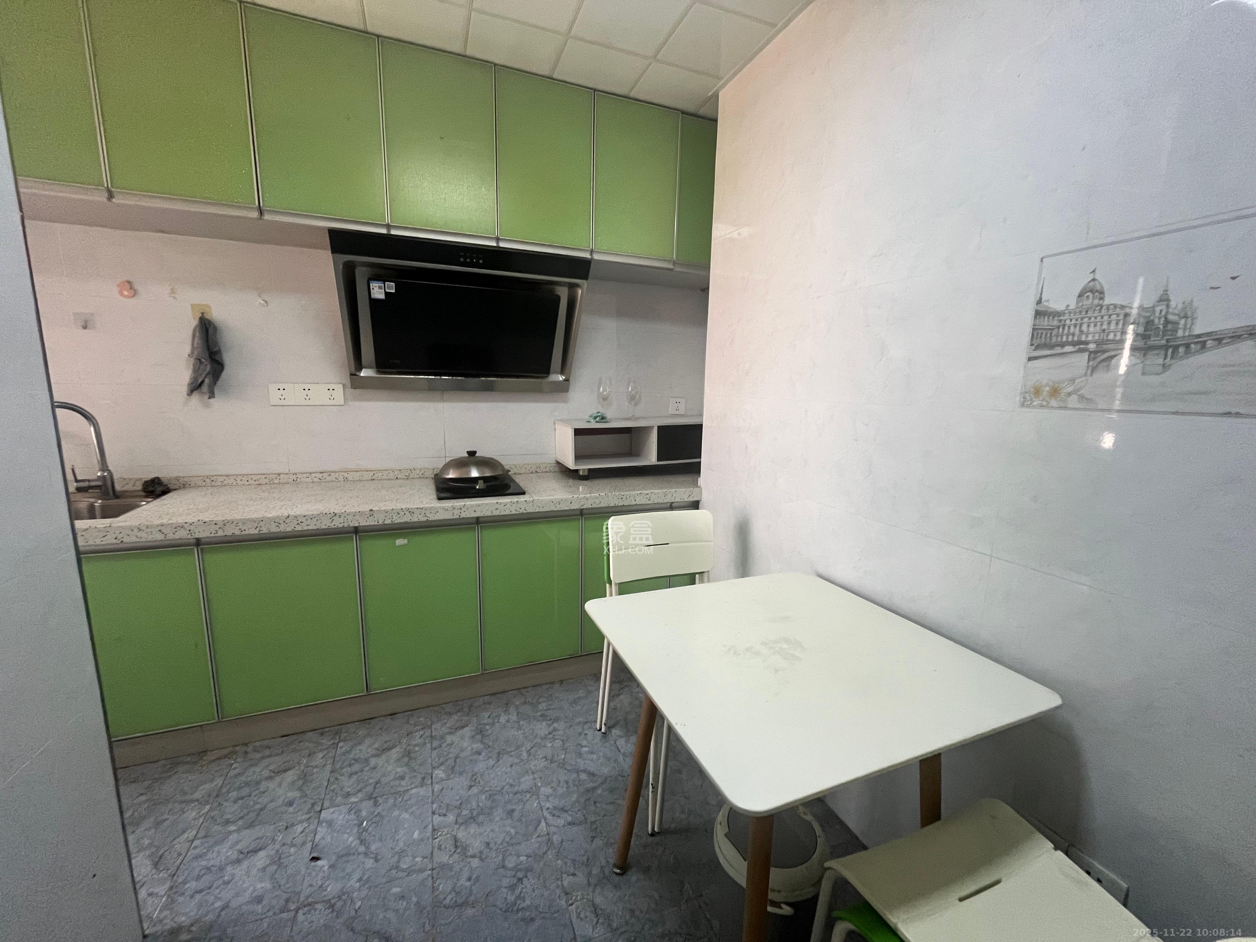 深业睿城 1室1厅1卫 1500.0元/月 深业睿城 1室1厅1卫 1500.0元/月室内图