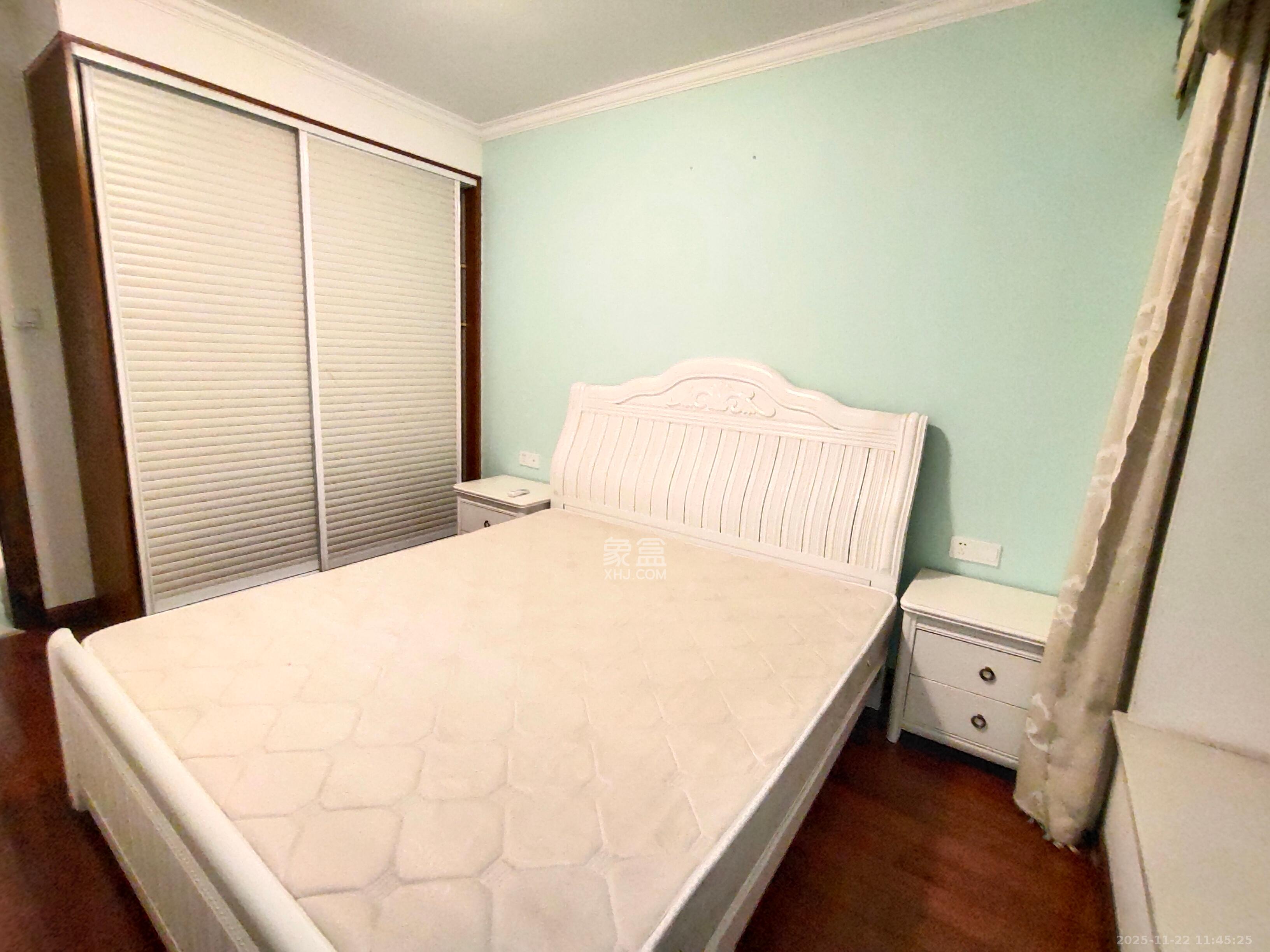 恒广国际景园一二区  2室2厅1卫    2000.0元/月室内图