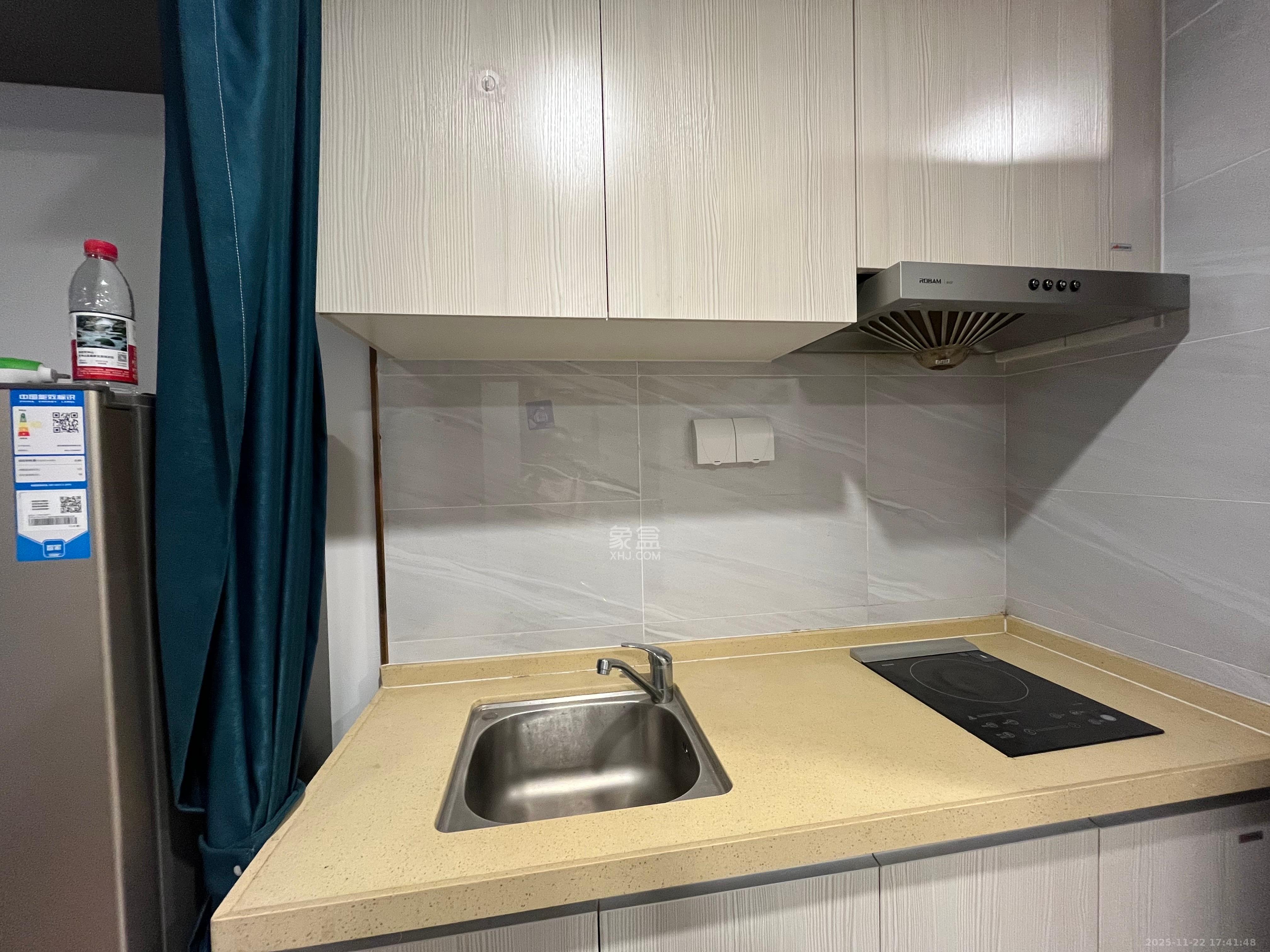 新长海漓湘悦 1室0厅1卫 1300.0元/月 新长海漓湘悦 1室0厅1卫 1300.0元/月室内图