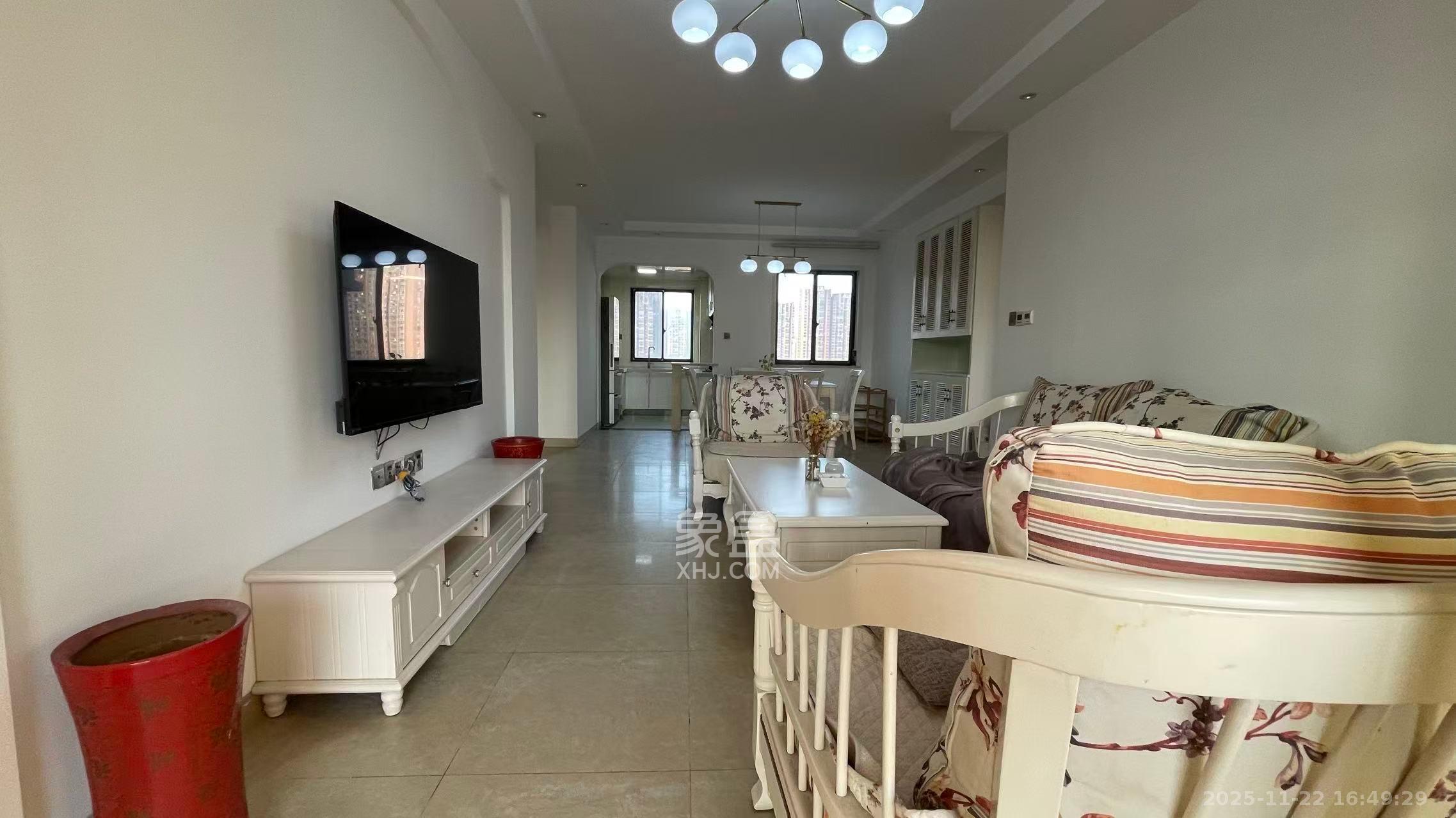 优山美地 1室2厅1卫 2800.0元/月 优山美地 1室2厅1卫 2800.0元/月室内图