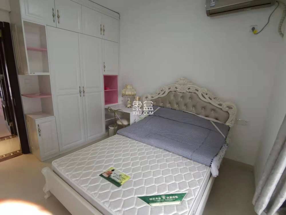 大华锦绣海岸一期 3室2厅2卫 3500.0元/月 大华锦绣海岸一期 3室2厅2卫 3500.0元/月室内图