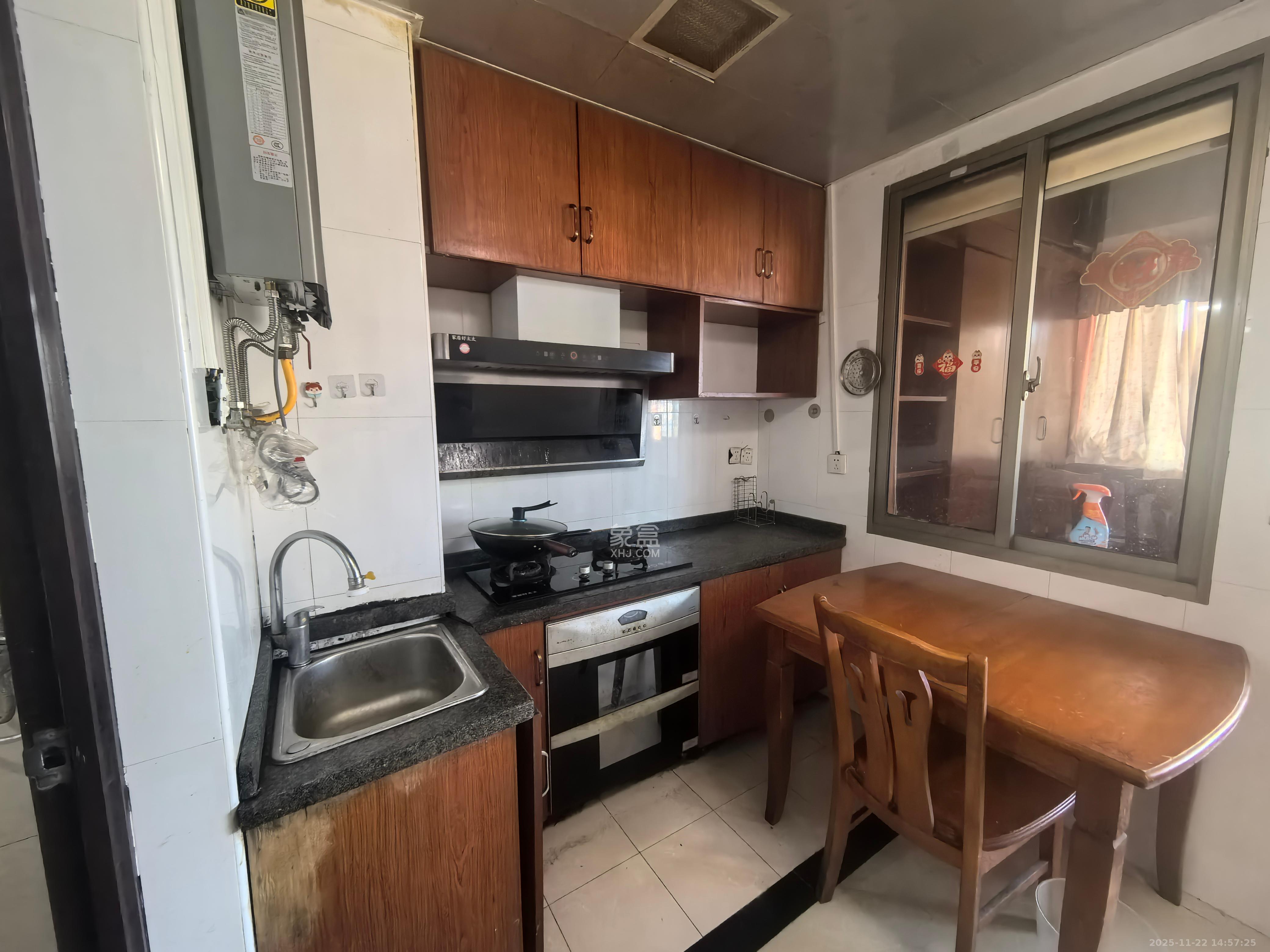 香颂国际 1室1厅1卫 1200.0元/月 香颂国际 1室1厅1卫 1200.0元/月室内图