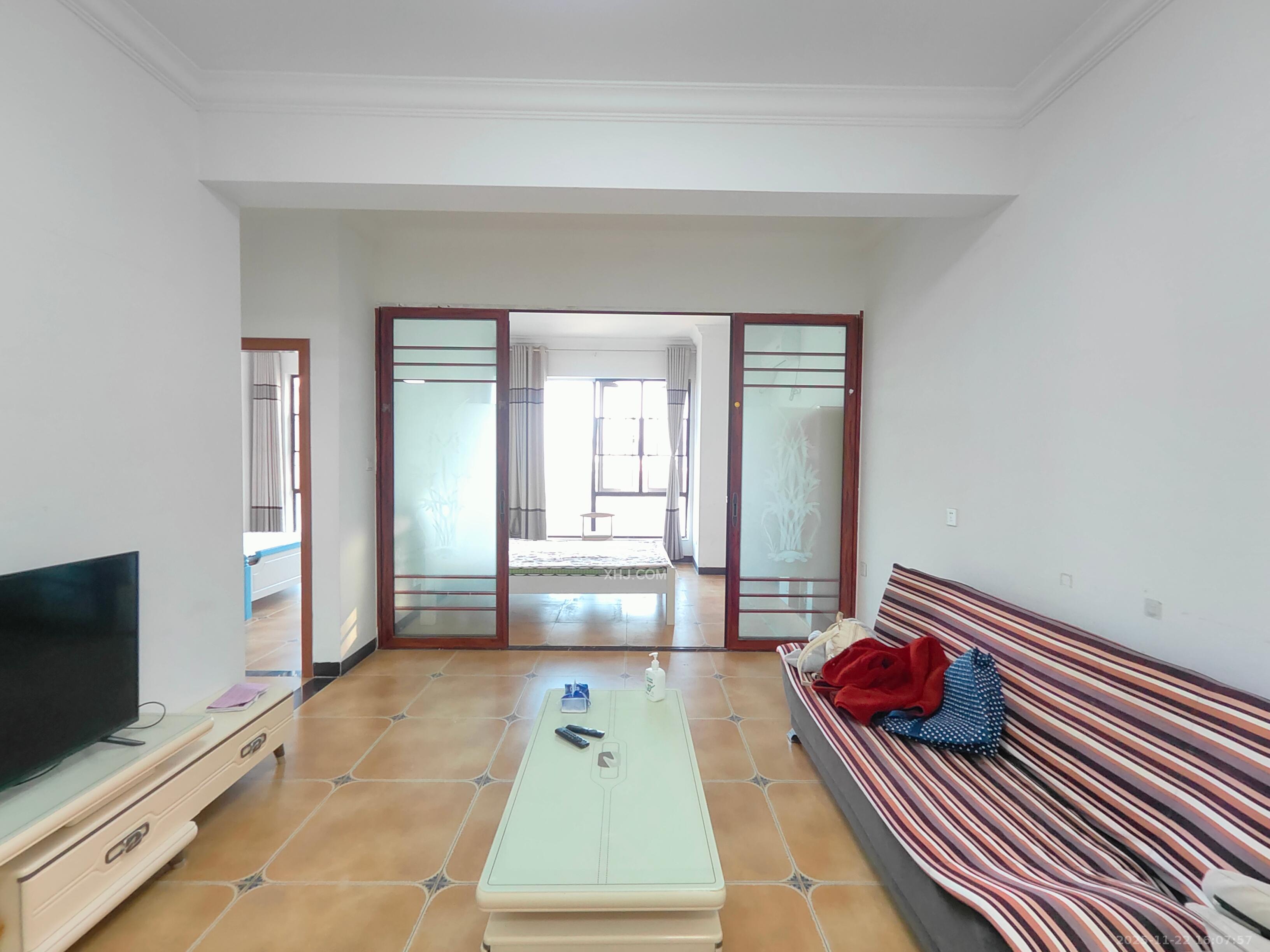 保利西海岸A区  2室1厅1卫    2600.0元/月