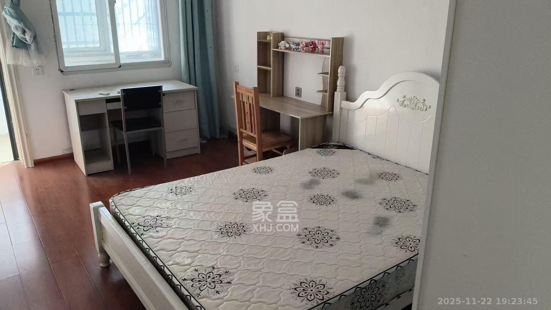 城南路散盘 1室1厅1卫 1800.0元/月 城南路散盘 1室1厅1卫 1800.0元/月室内图