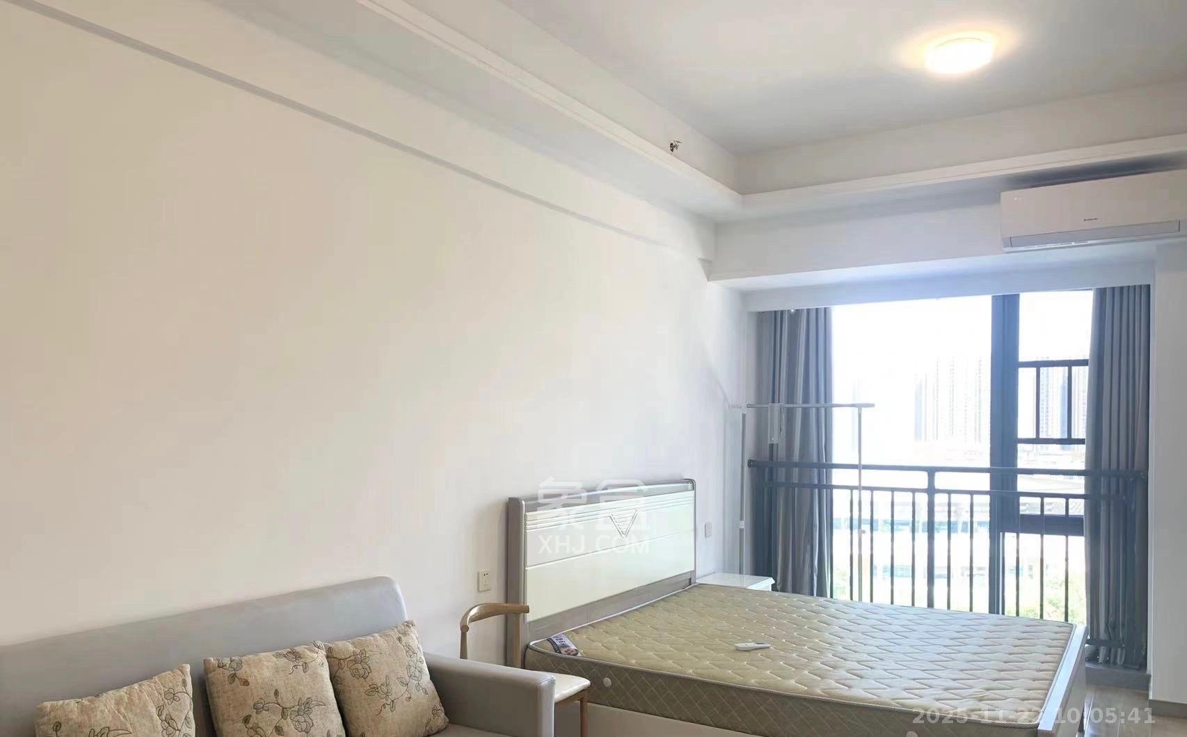 万润时光里 1室1厅1卫 1600.0元/月 万润时光里 1室1厅1卫 1600.0元/月室内图