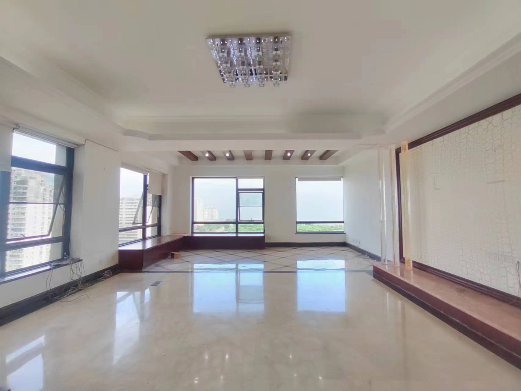 紫荆信息公寓 5室2厅2卫 11000.0元/月 紫荆信息公寓 5室2厅2卫 11000.0元/月室内图