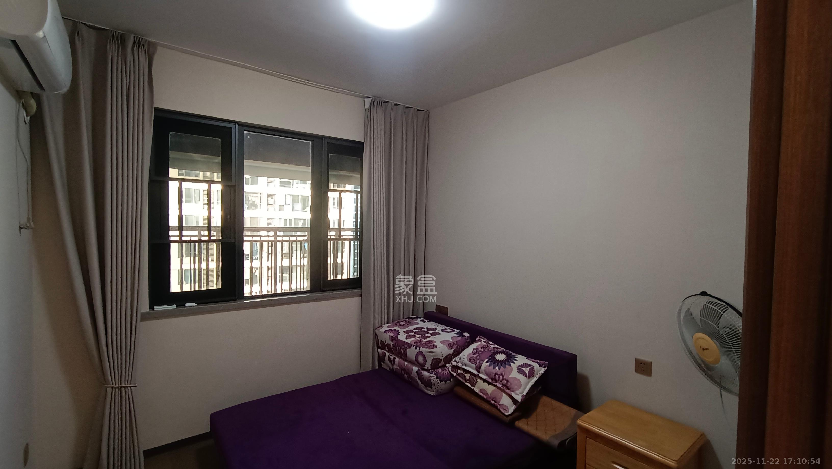 中海阅麓山二期 3室2厅2卫 3200.0元/月 中海阅麓山二期 3室2厅2卫 3200.0元/月室内图