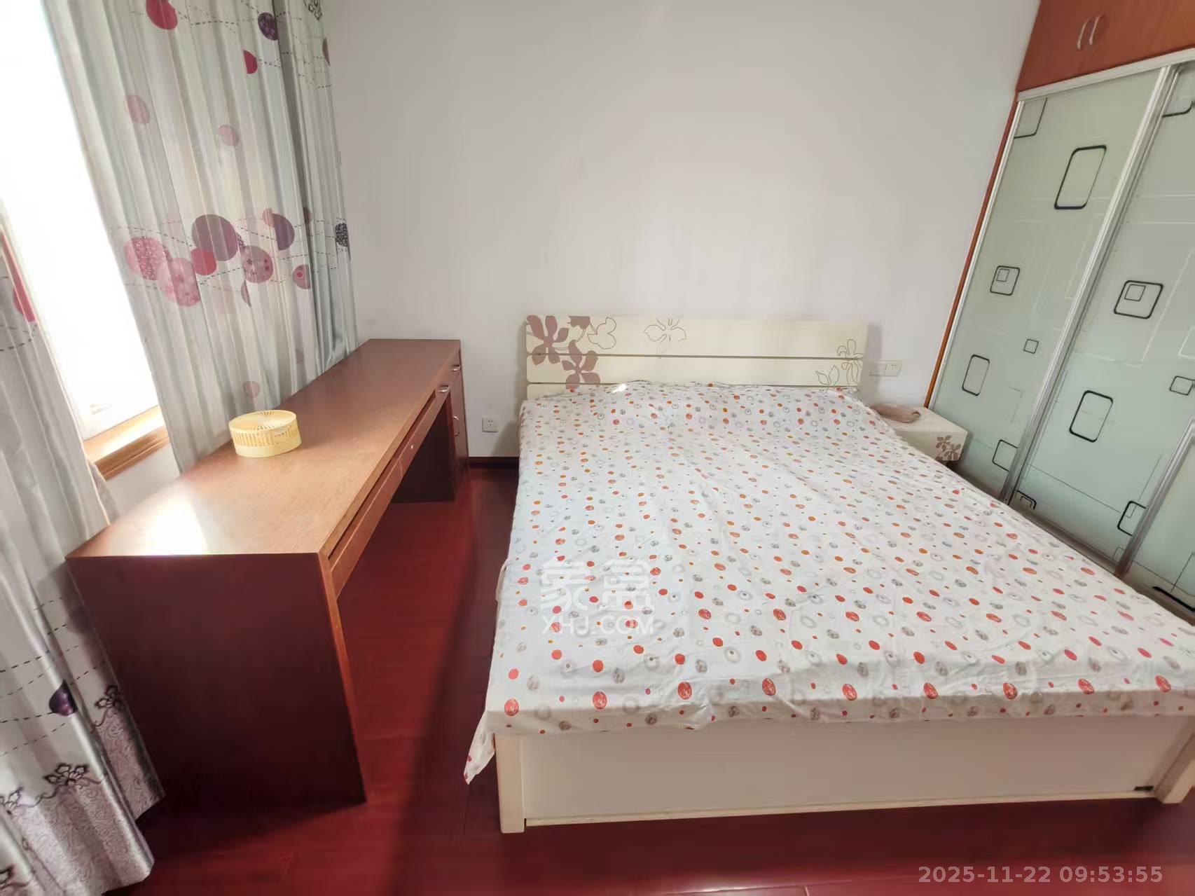 新桥小区 3室2厅1卫 1600.0元/月 新桥小区 3室2厅1卫 1600.0元/月室内图