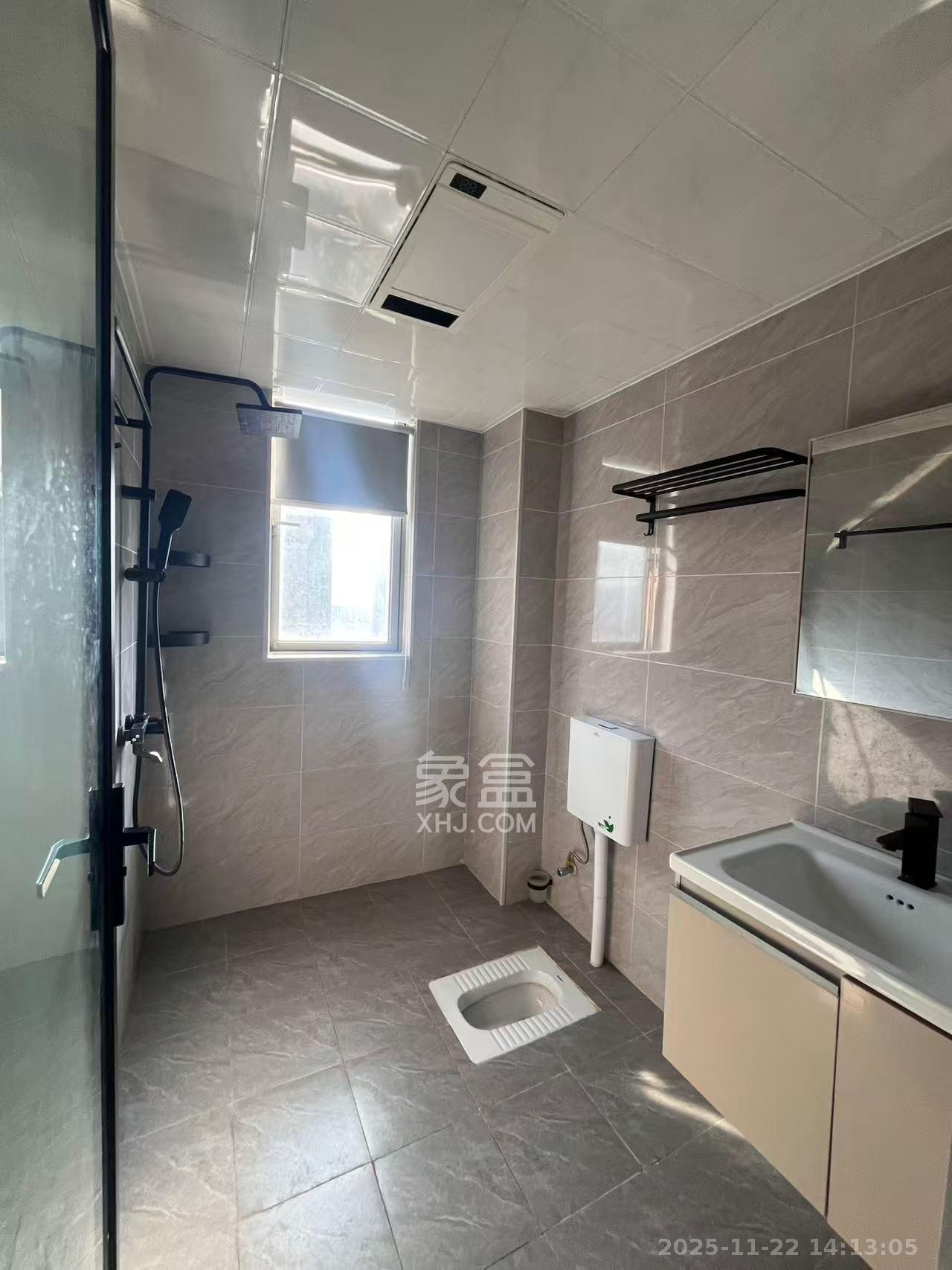 梅溪湖金茂湾 4室2厅2卫 3000.0元/月 梅溪湖金茂湾 4室2厅2卫 3000.0元/月室内图