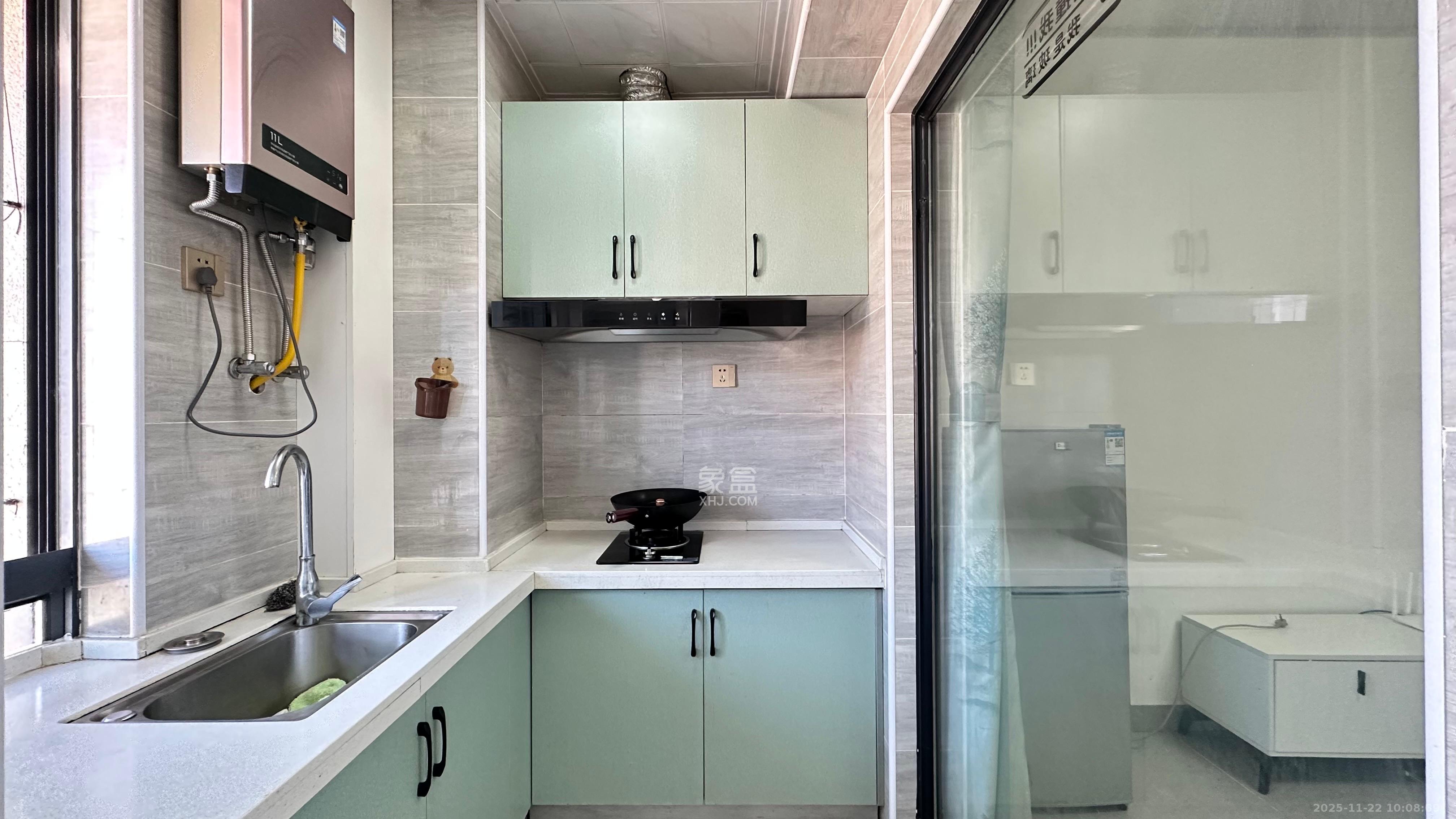 明发国际城  1室1厅1卫    1300.0元/月室内图