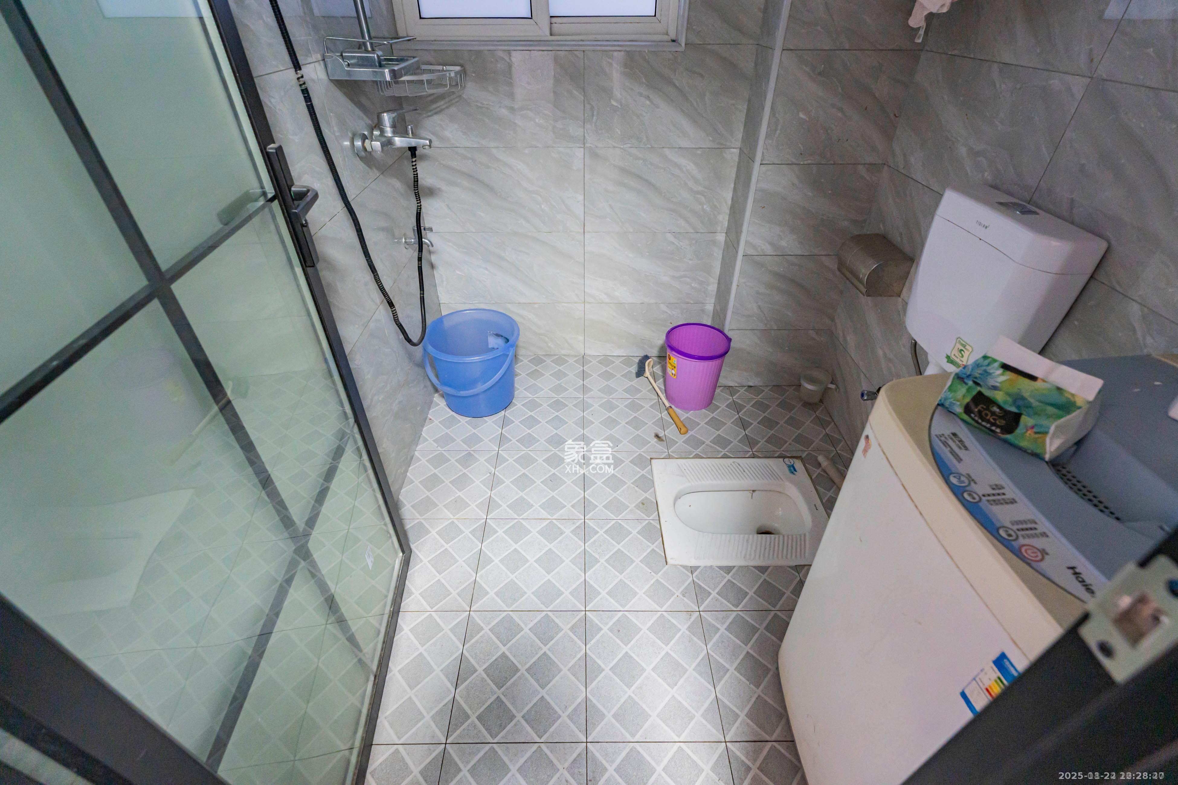 科大佳园北苑 3室2厅2卫 2800.0元/月 科大佳园北苑 3室2厅2卫 2800.0元/月室内图