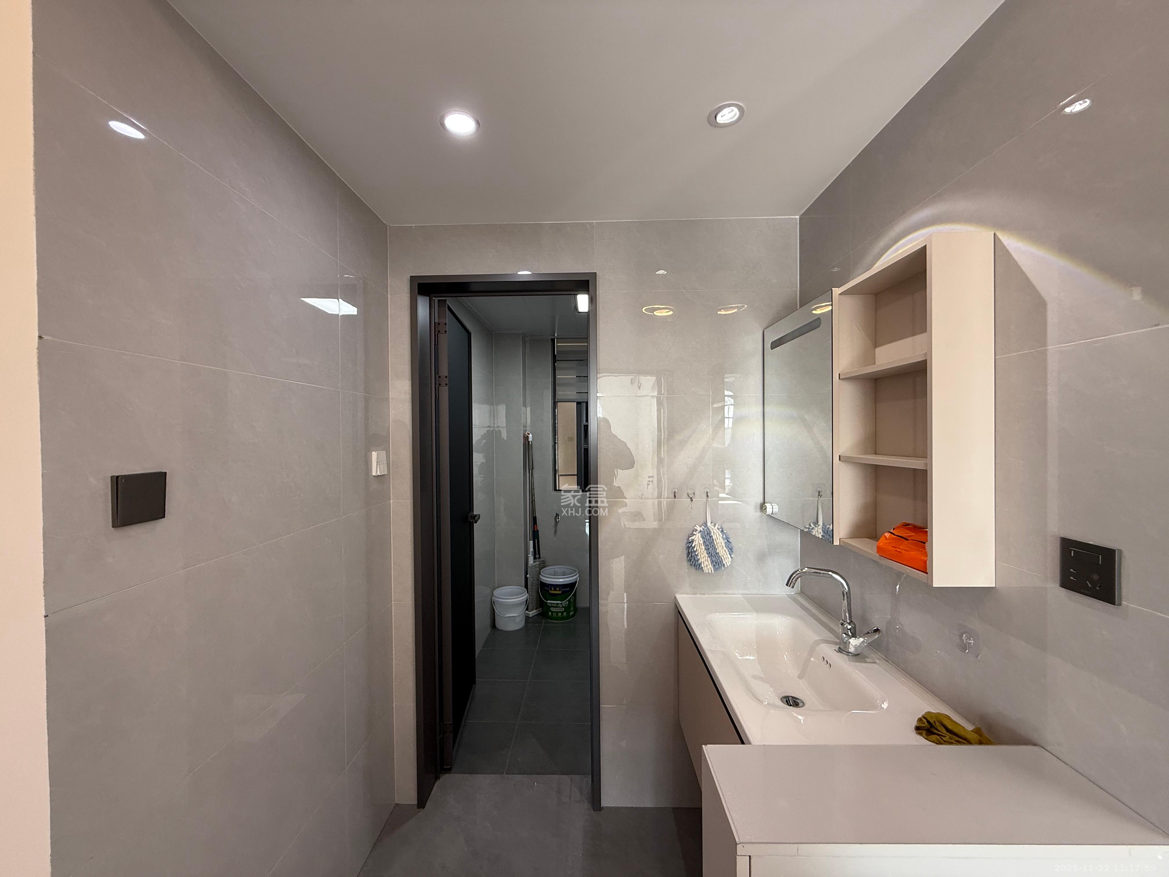 先锋新宇  1室0厅0卫    2700.0元/月室内图