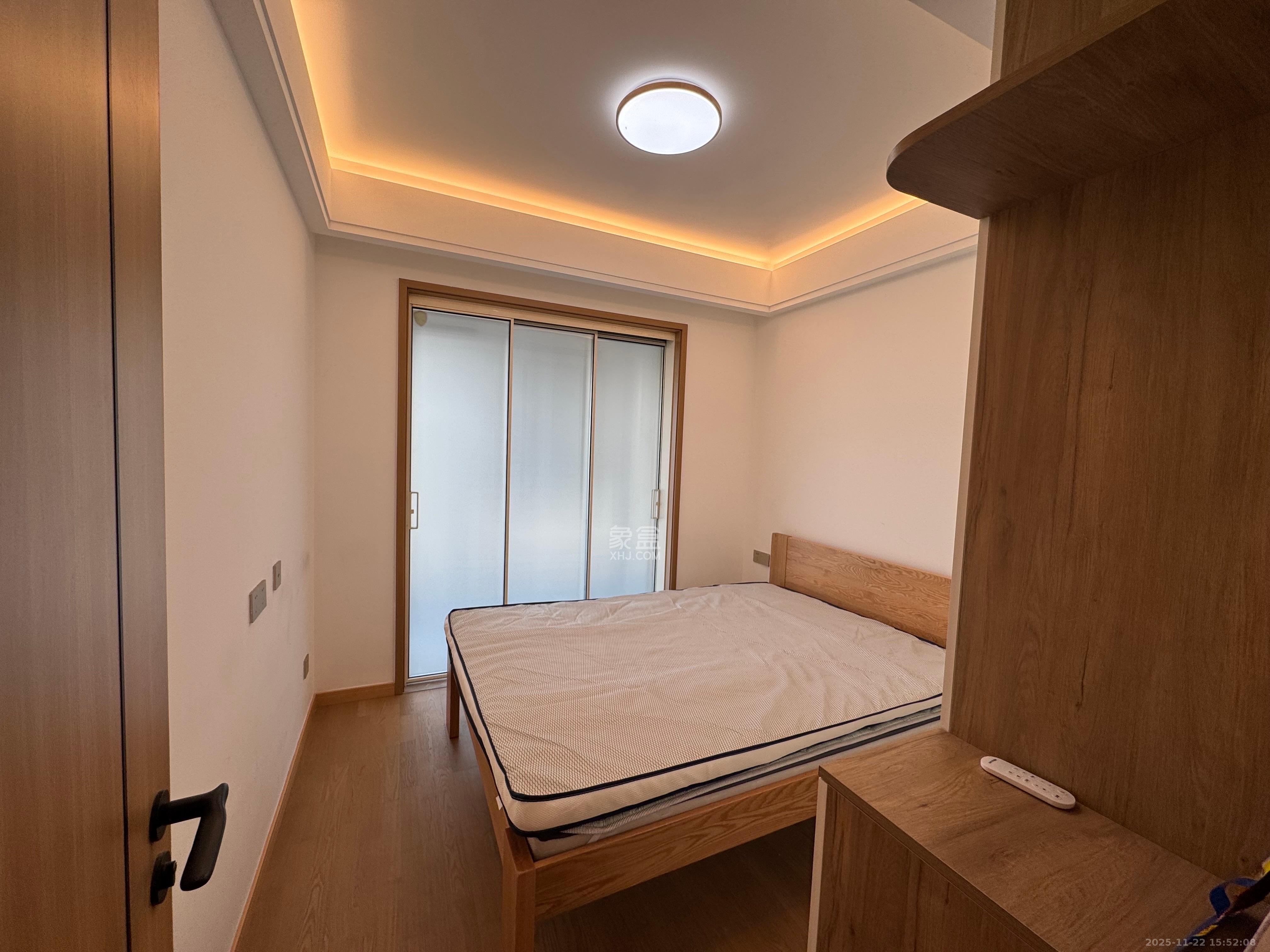 东原麓印长江B区  3室2厅2卫    3500.0元/月室内图