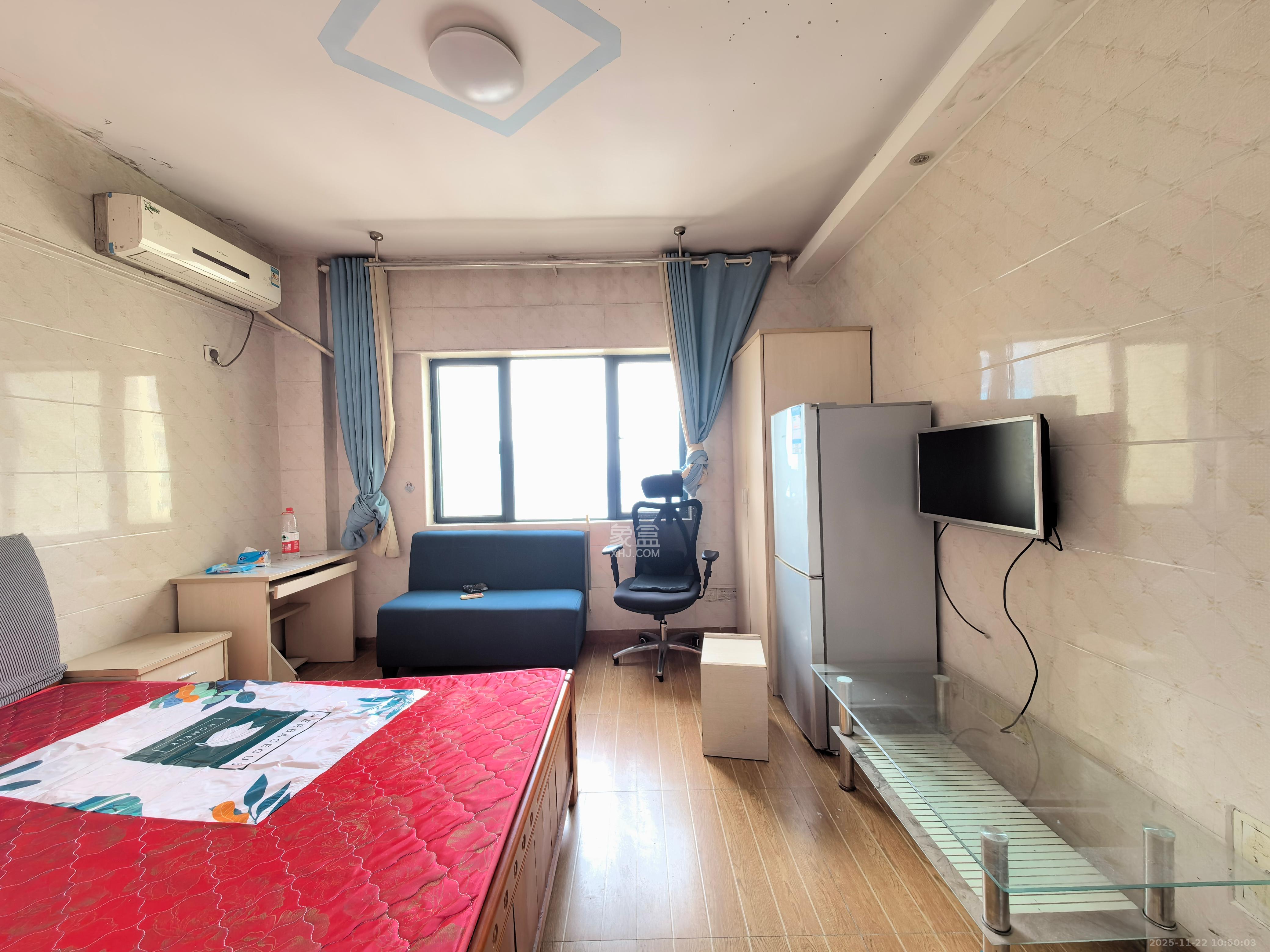 观园国际公寓 1室1厅1卫 1350.0元/月 观园国际公寓 1室1厅1卫 1350.0元/月室内图