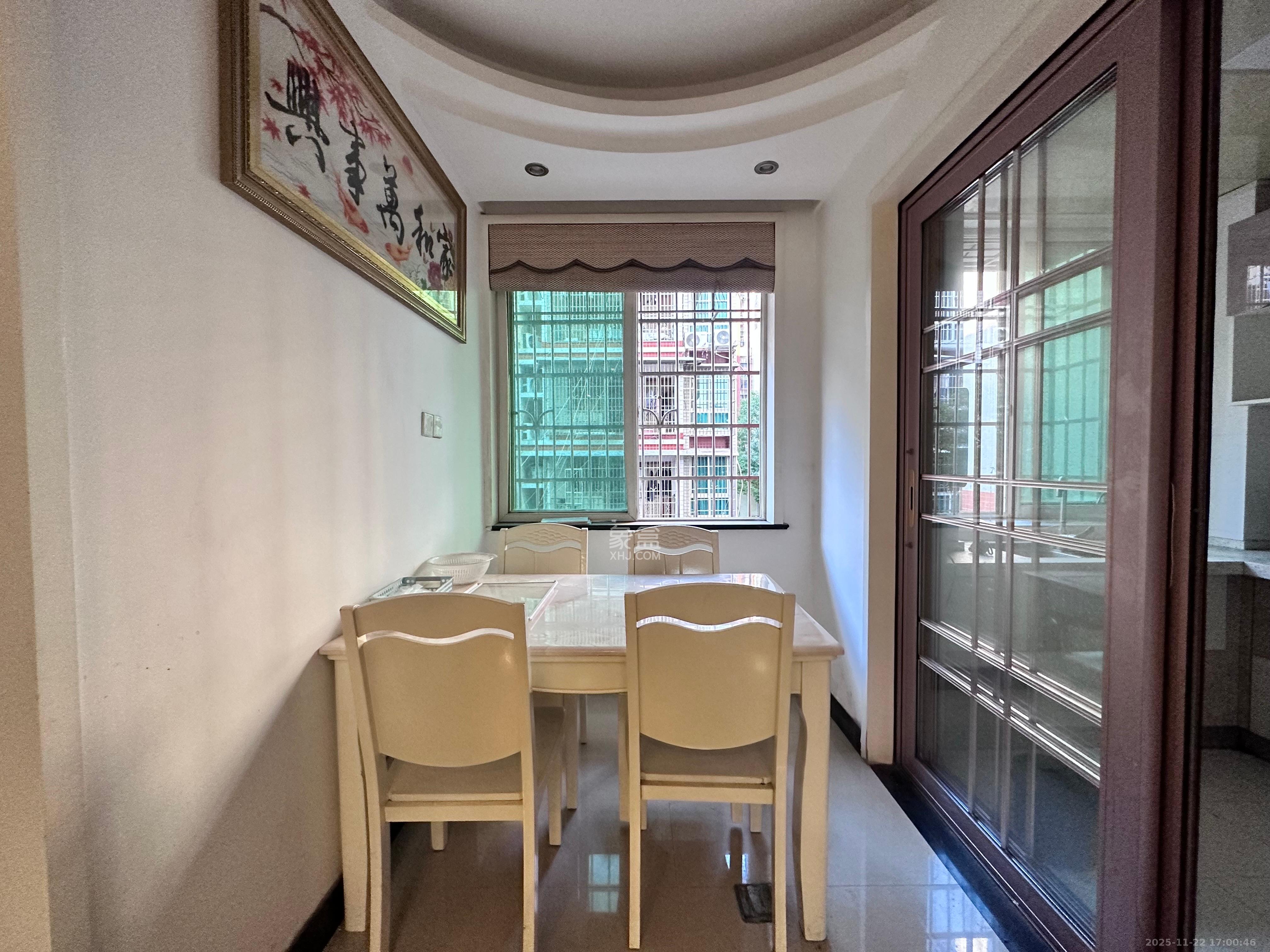 广泰家园 3室2厅2卫 2000.0元/月 广泰家园 3室2厅2卫 2000.0元/月室内图