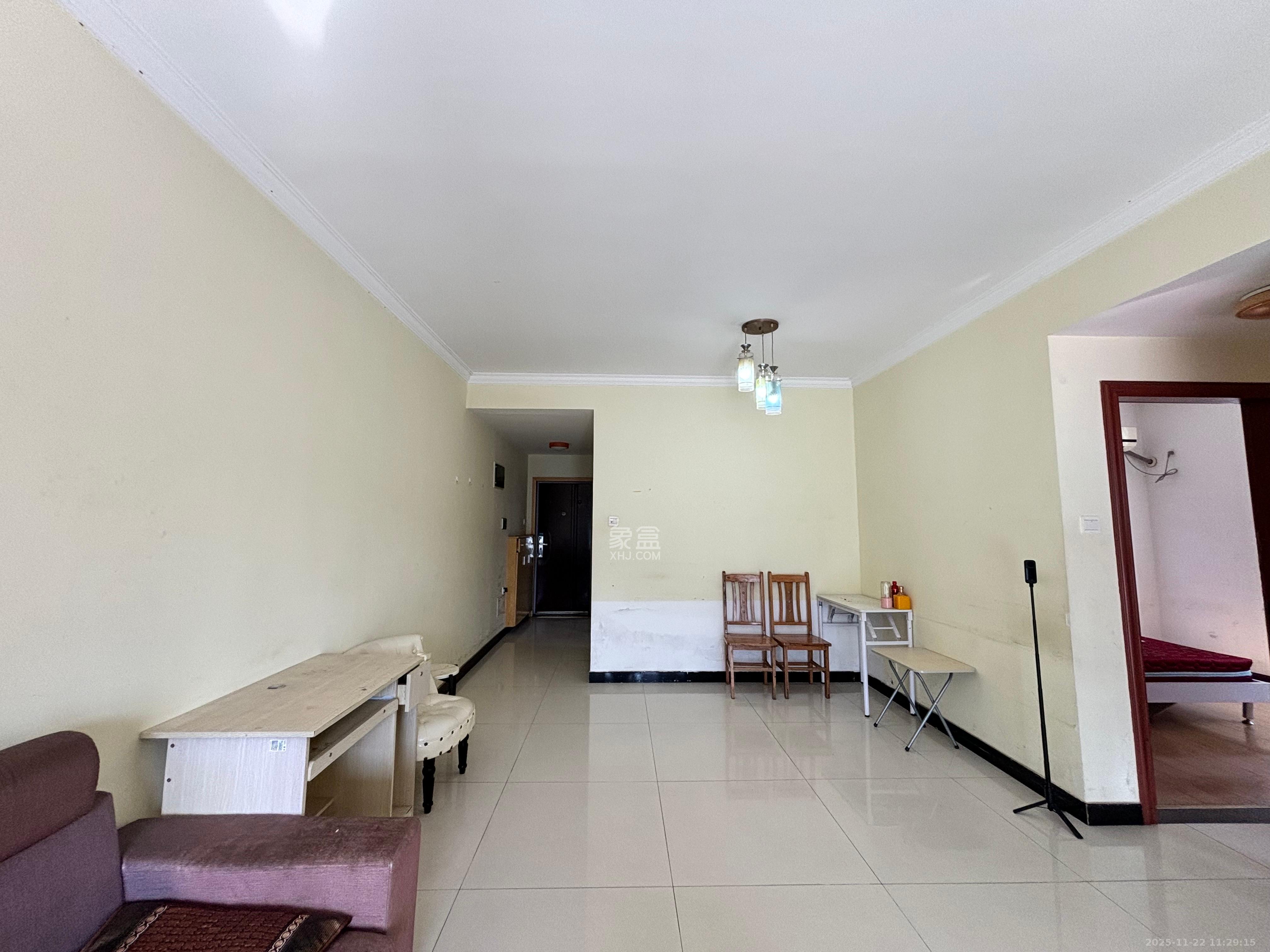 保利花园 2室2厅1卫 1700.0元/月 保利花园 2室2厅1卫 1700.0元/月室内图